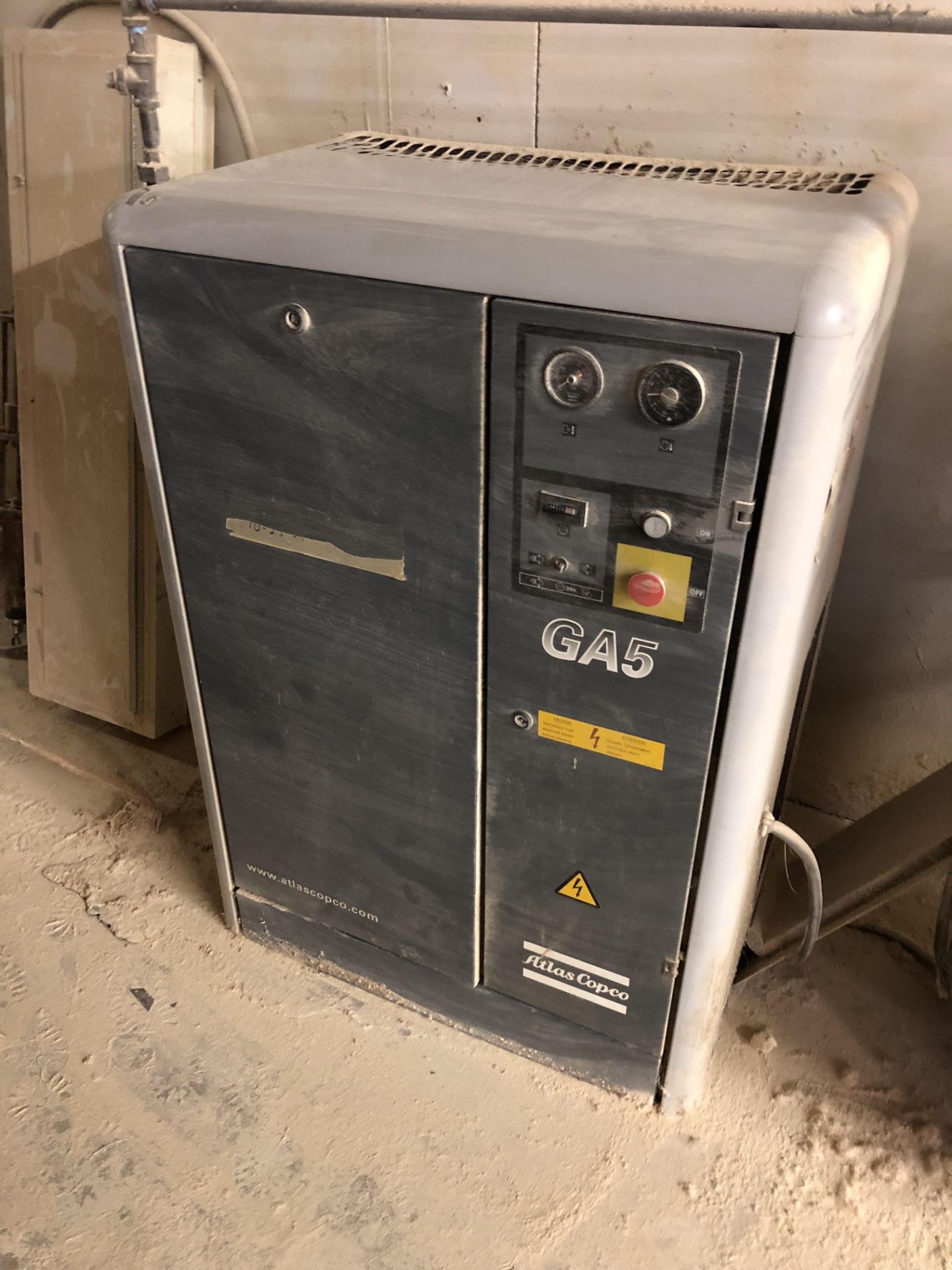 Atlas Copco model GA5, 7.5 hp rotary screw air compressor