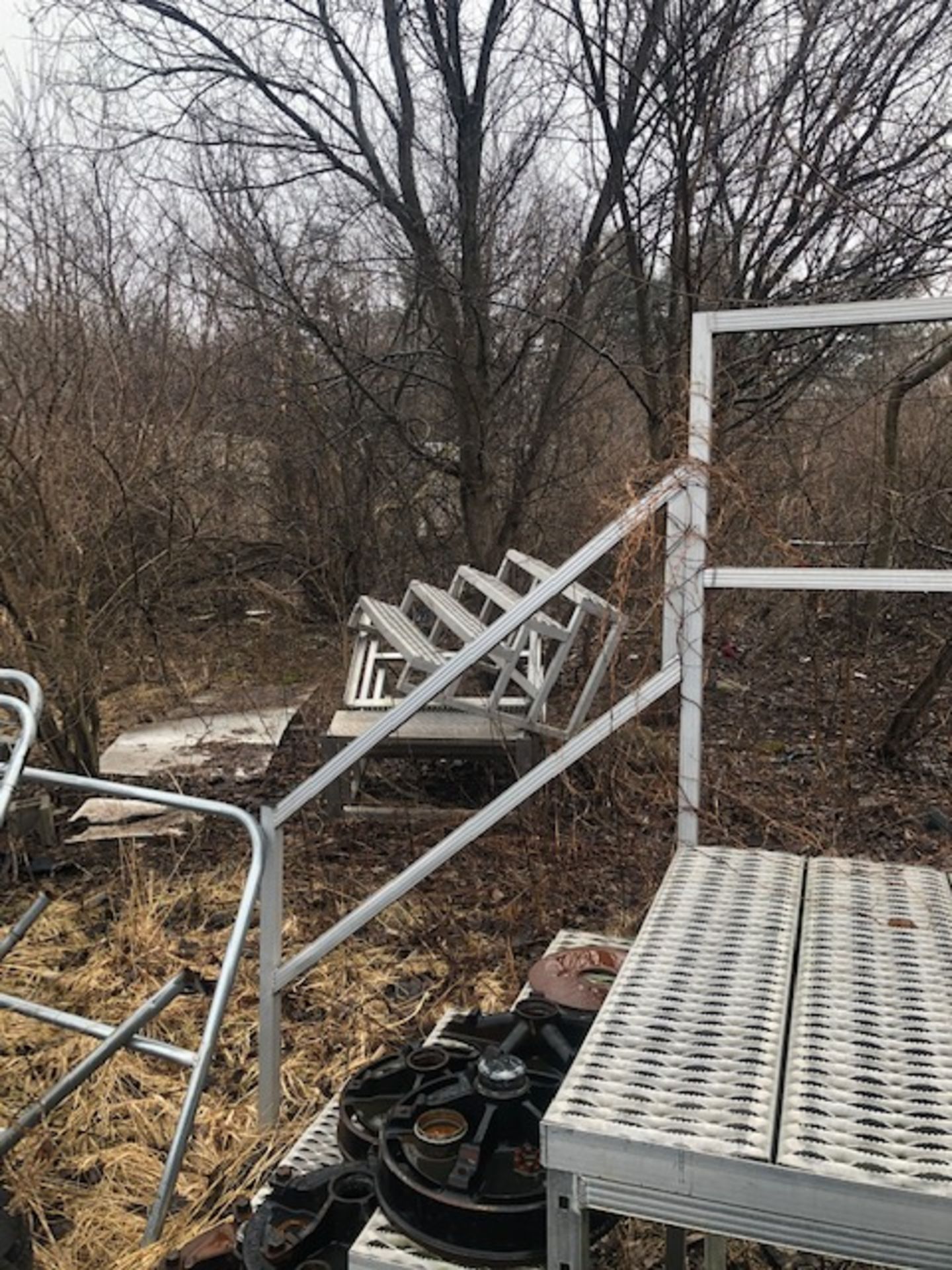 Aluminum steps and dog pen