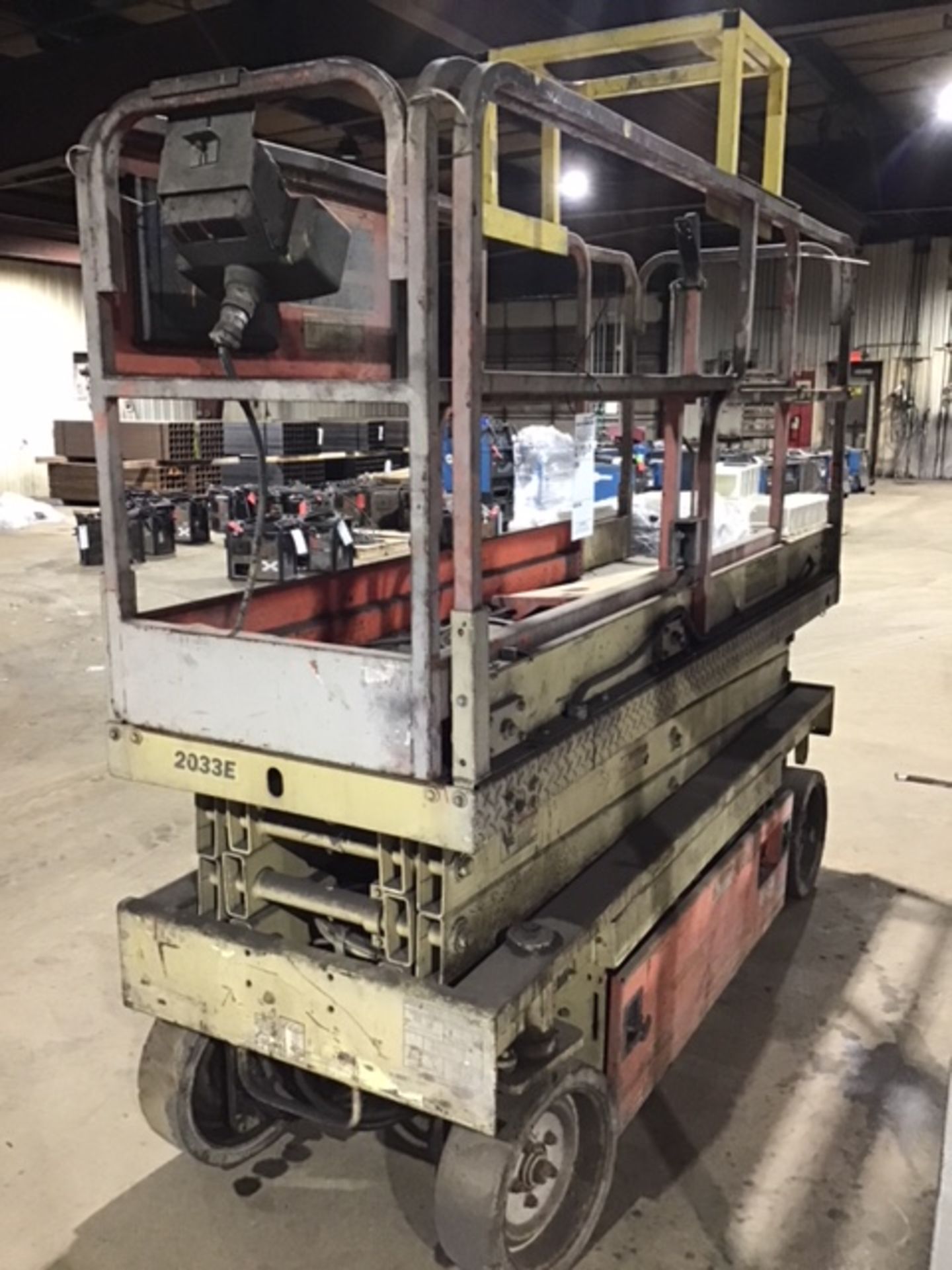 Randall Industries Lift - Image 2 of 2