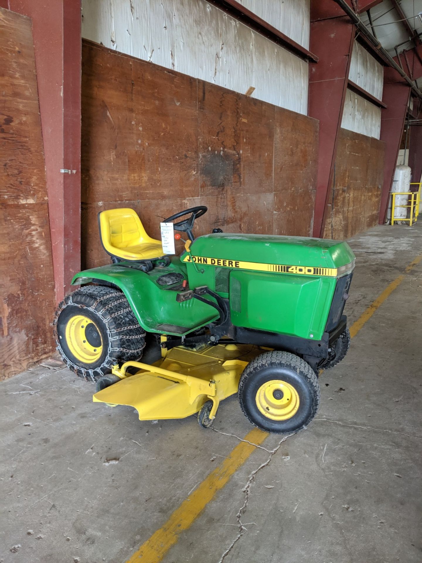 John Deere 400 Lawn Mower - Image 2 of 5