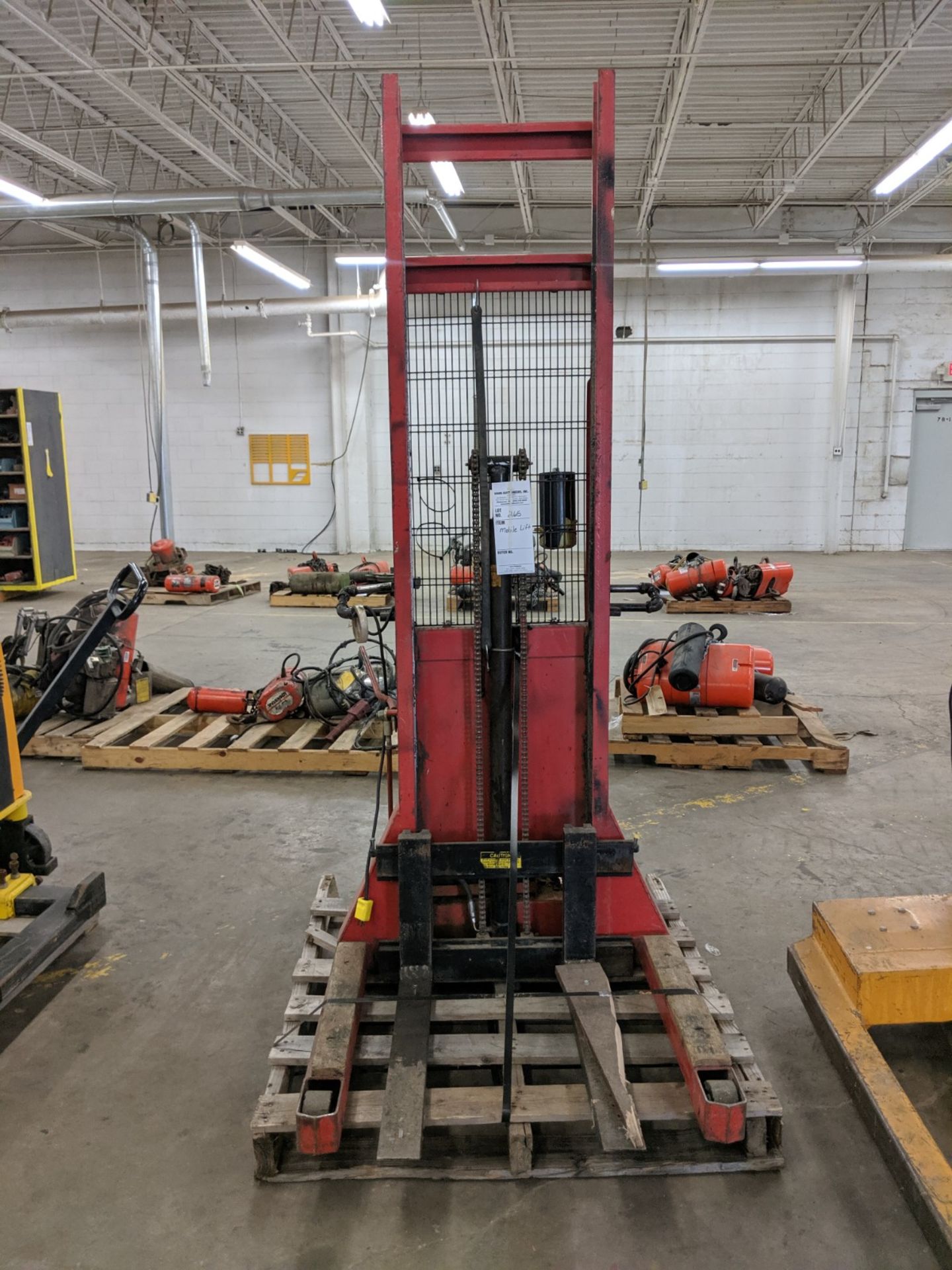 Pallet Lift