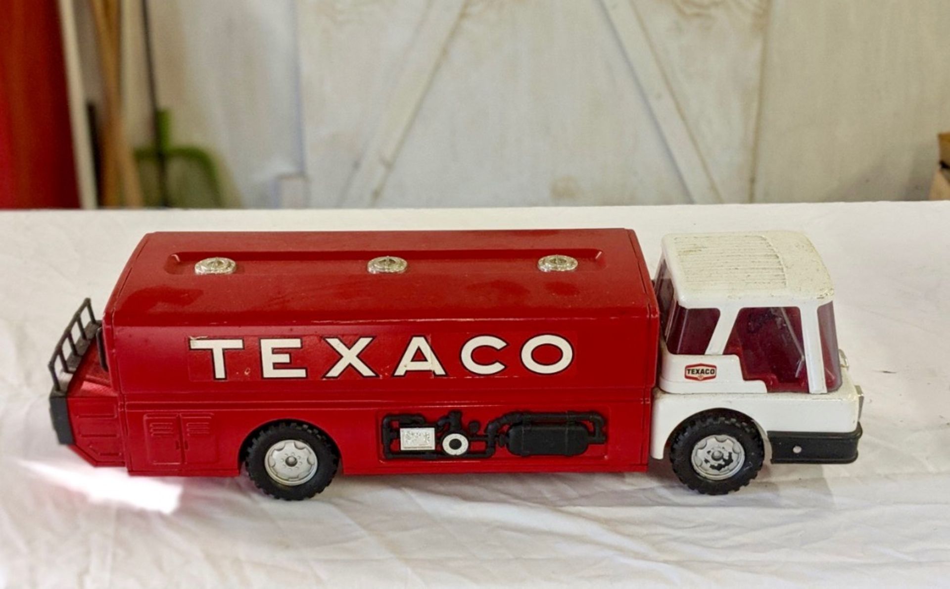 1960's Texaco pressed steel fuel tanker toy truck