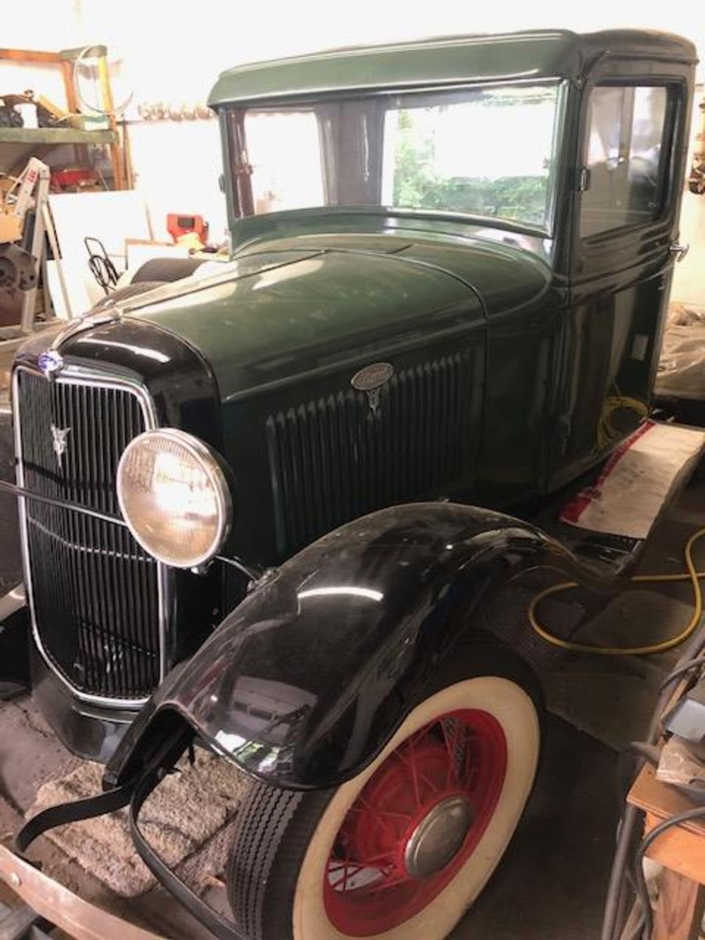 1934 Ford pickup short restoration, right side rim mount, in early stage of restoration, missing the - Image 2 of 7