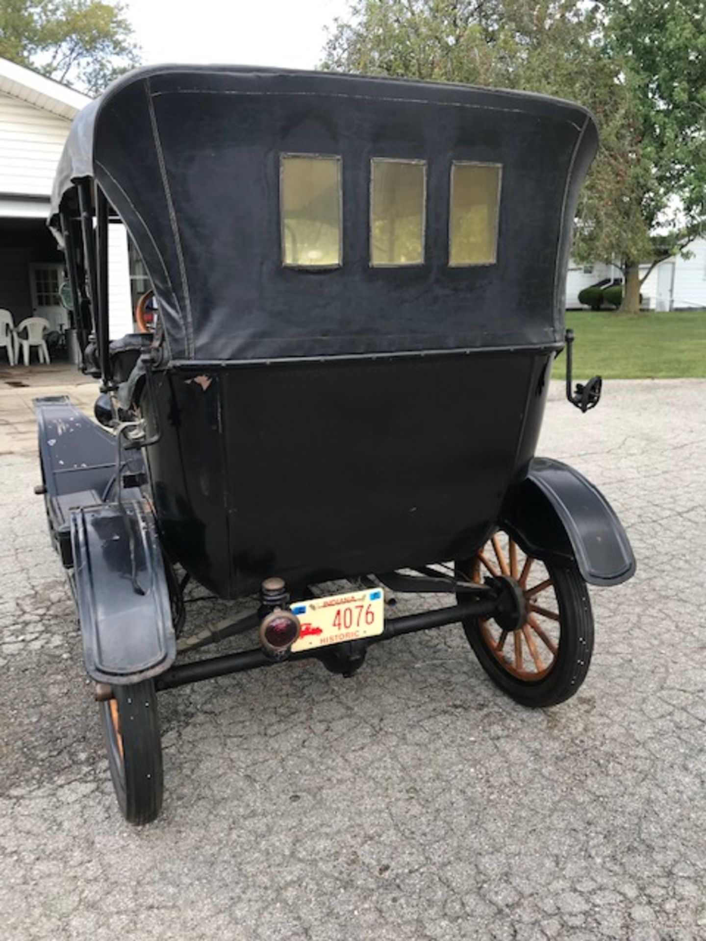 1914 Ford Model T Touring Auto, believed to be original roof and paint, ran approx. 10 years ago - Image 5 of 6