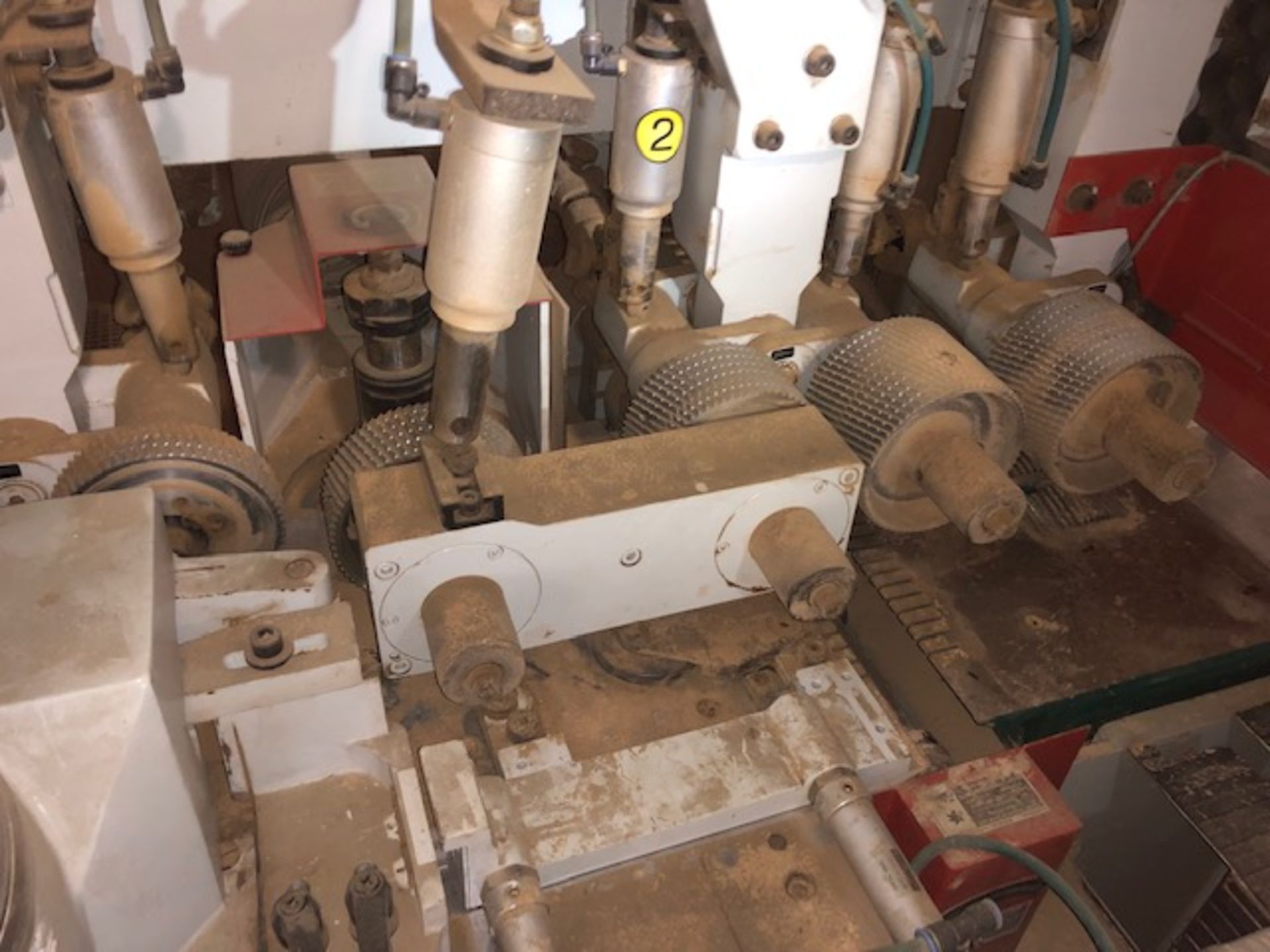 AMWV Molding Machine - Image 7 of 7