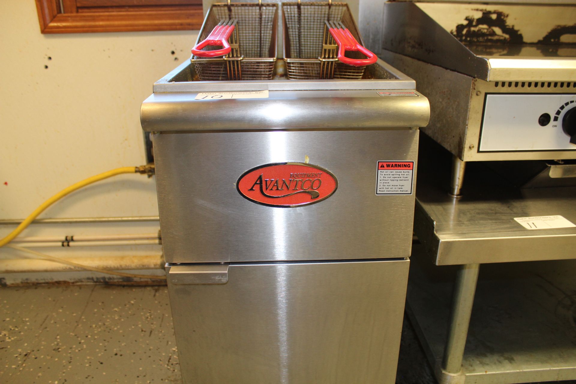 Avantco Basket Fryer - Image 2 of 4