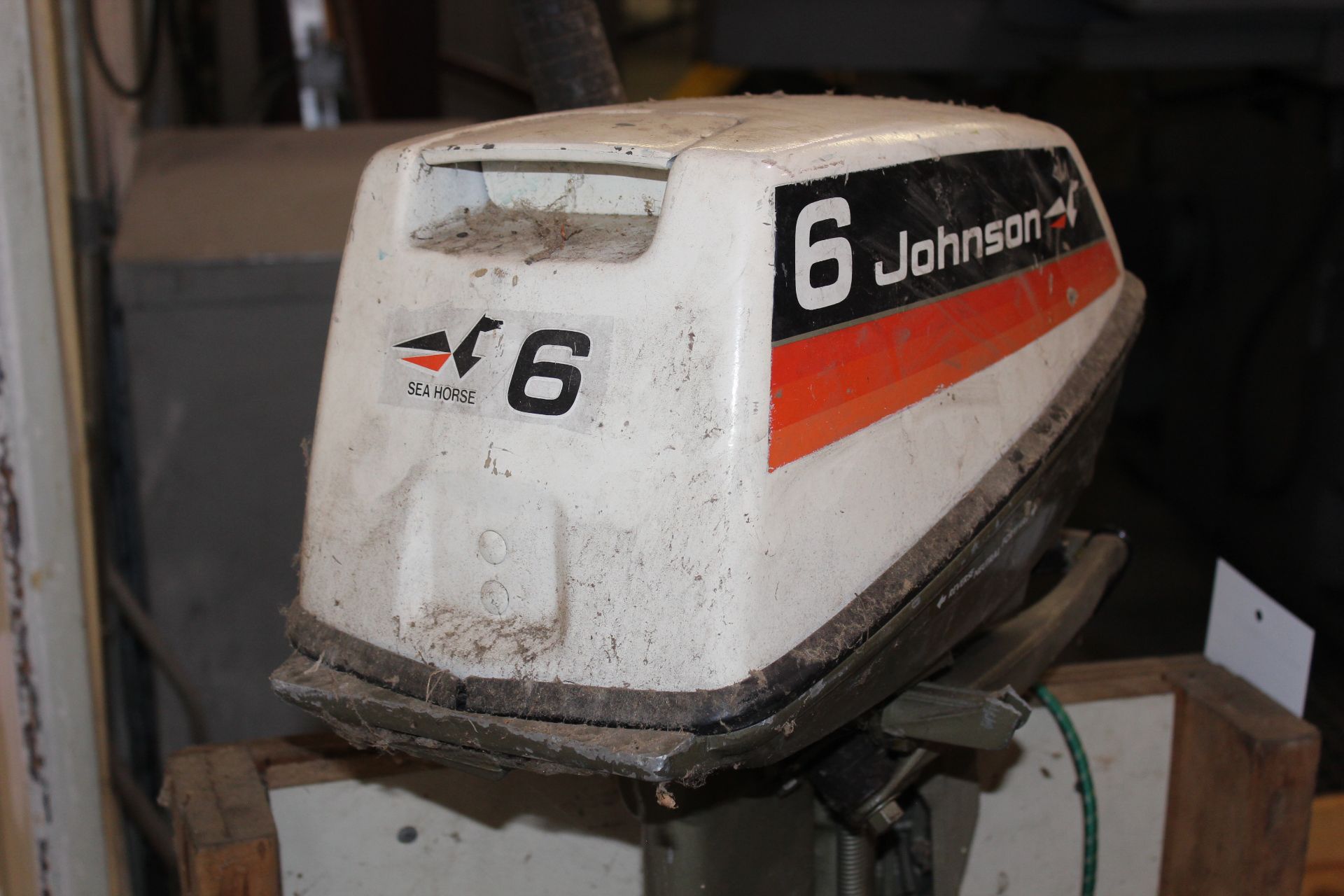 Johnson 6 hp outboard motor with tanks - Image 2 of 4