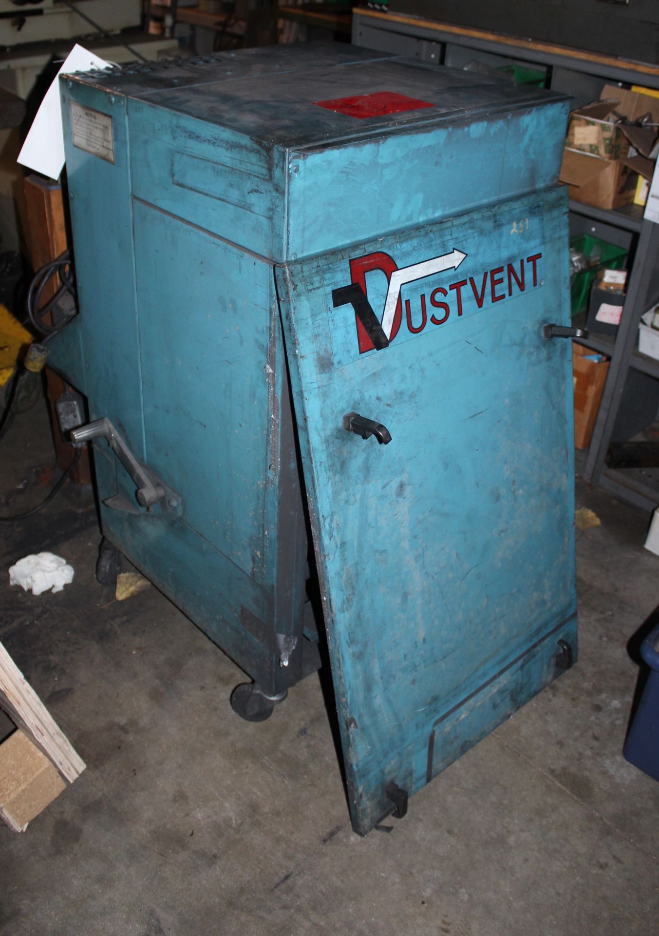 Amt dust collector - Image 2 of 3