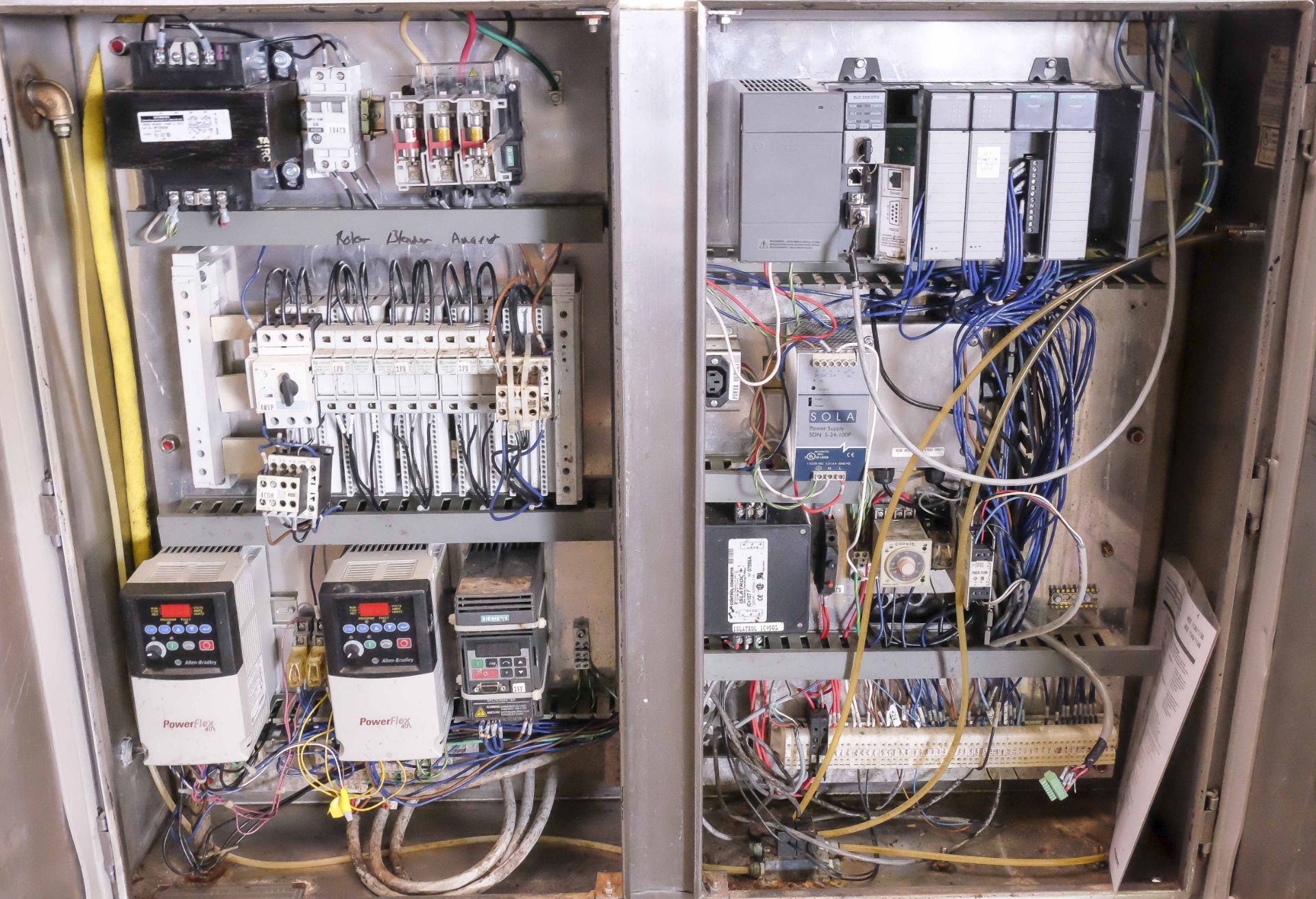 Waukesha Cherry Burrell Ingredient Feeder Model IF1230 : SN 18288, with (2) Allen Bradley - Image 2 of 3