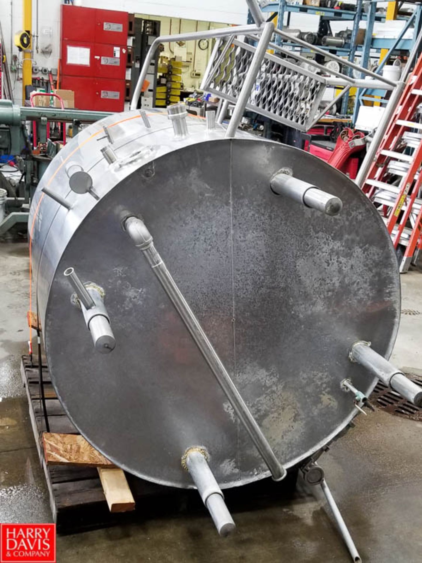 Mueller 400 Gallon Dome-Top Jacketed S/S Processor with Vertical Bottom-Sweep Agitation, S/S - Image 4 of 5