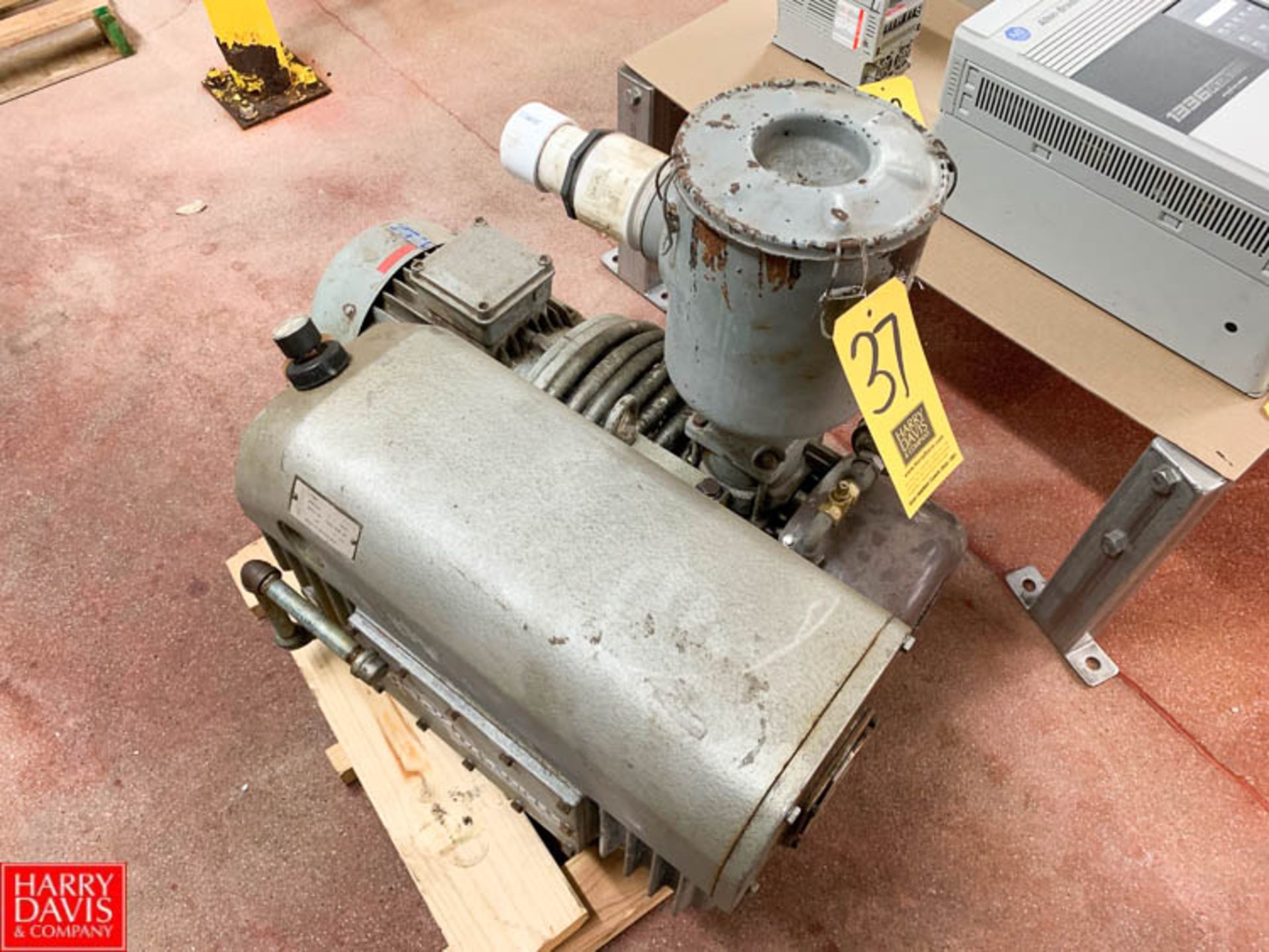 BUSCH Vacuum Pump Type, 160-132, S/L 32248 .5 MBAR - Rigging Fee: $ 35