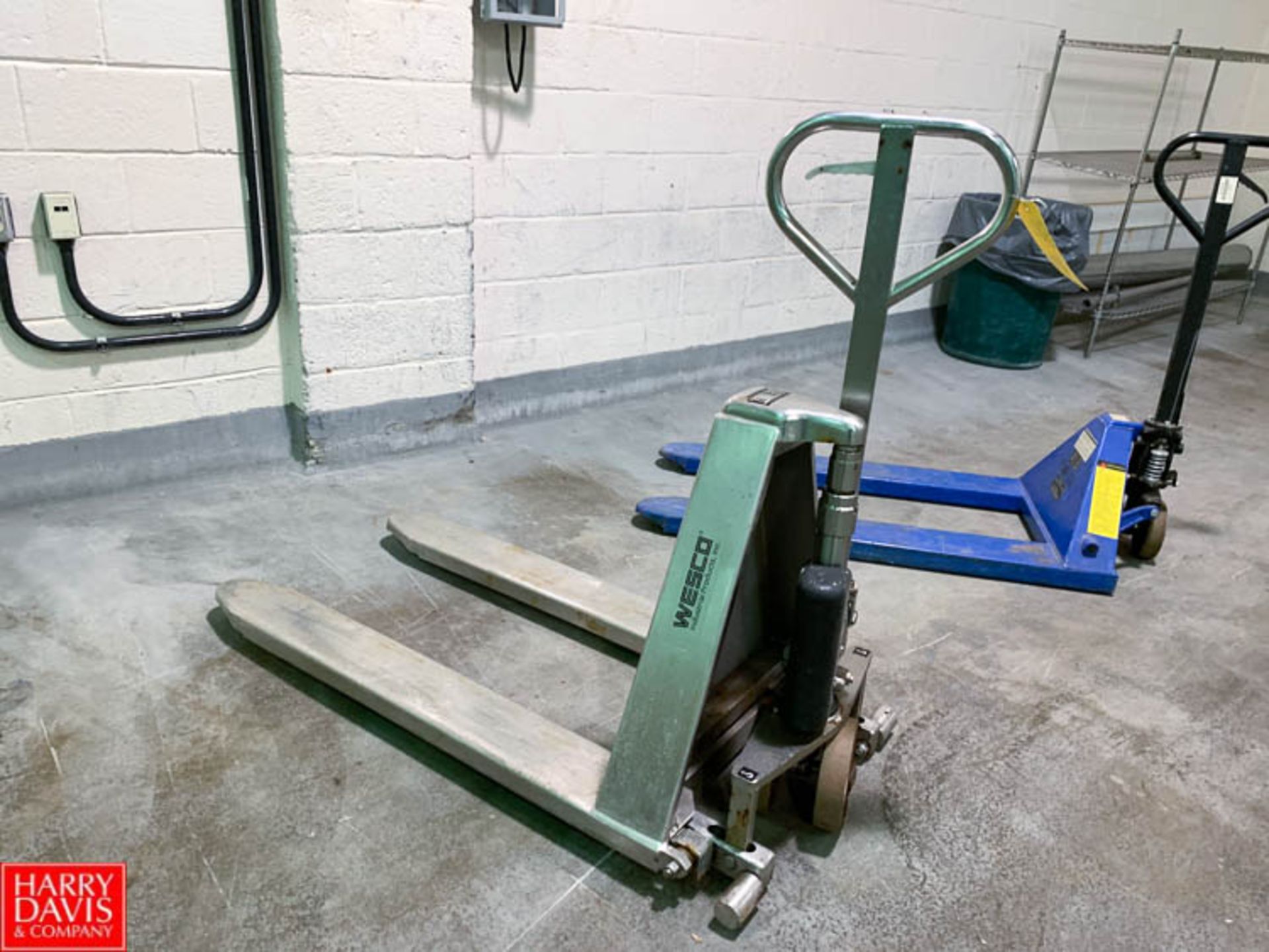 Wesco S/S Pallet Jack - Rigging Fee: $ Contact HDC