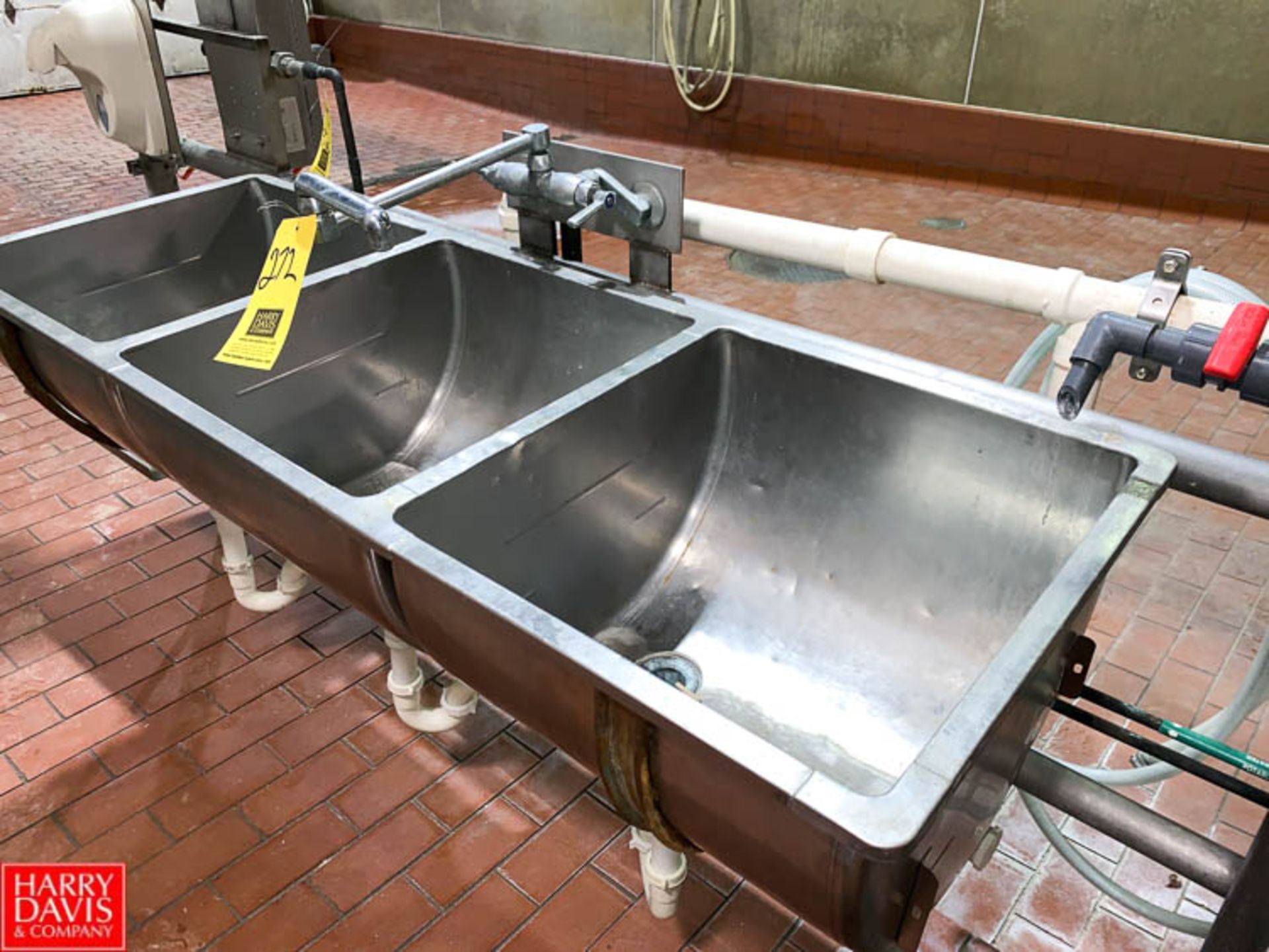 3-Bowl S/S Wash Sink - Rigging Fee: $ 50