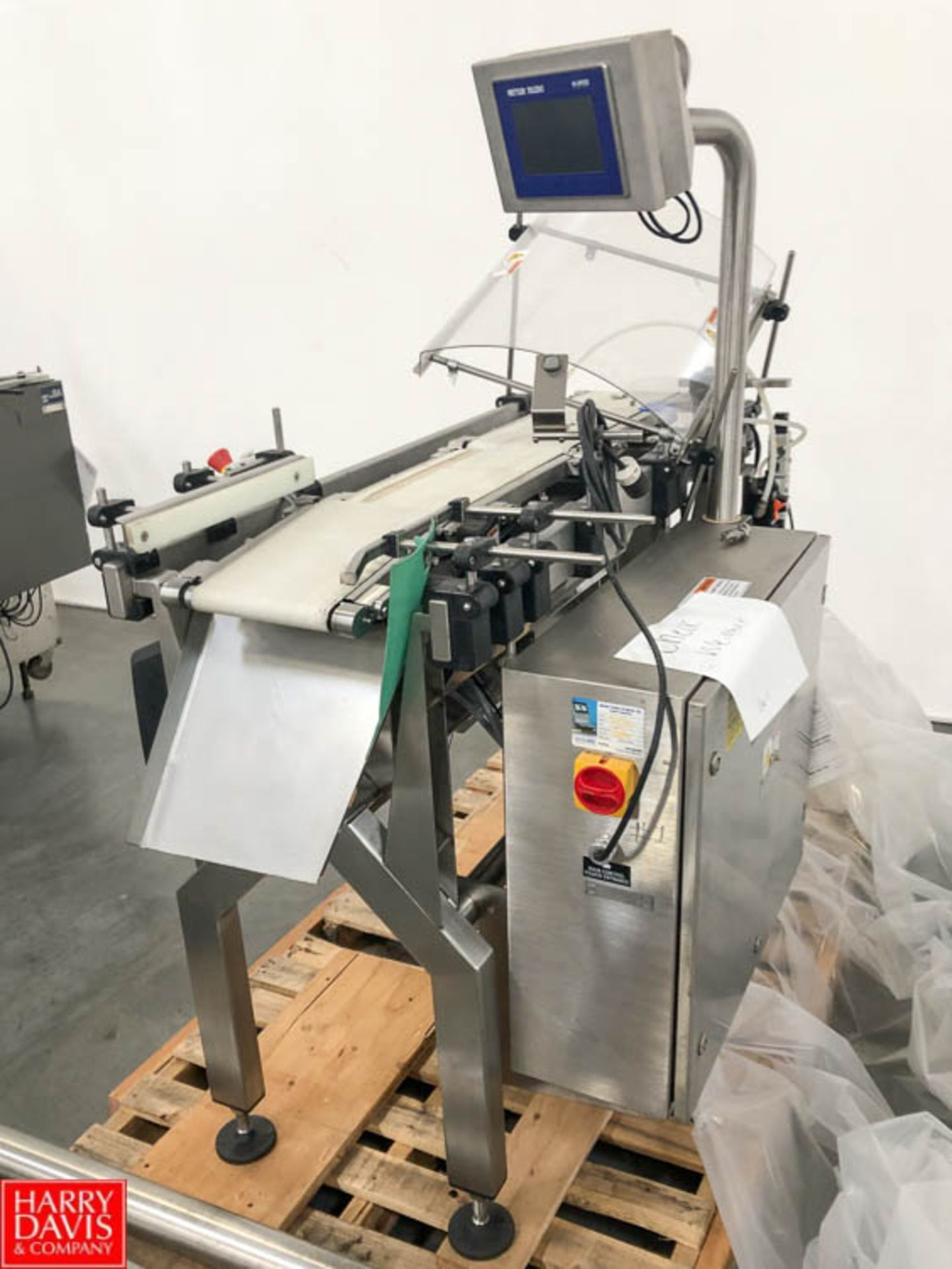 Mettler Toledo Check Weigher Model Beltweight XE SN: 13035611 Rigging Fee: 250