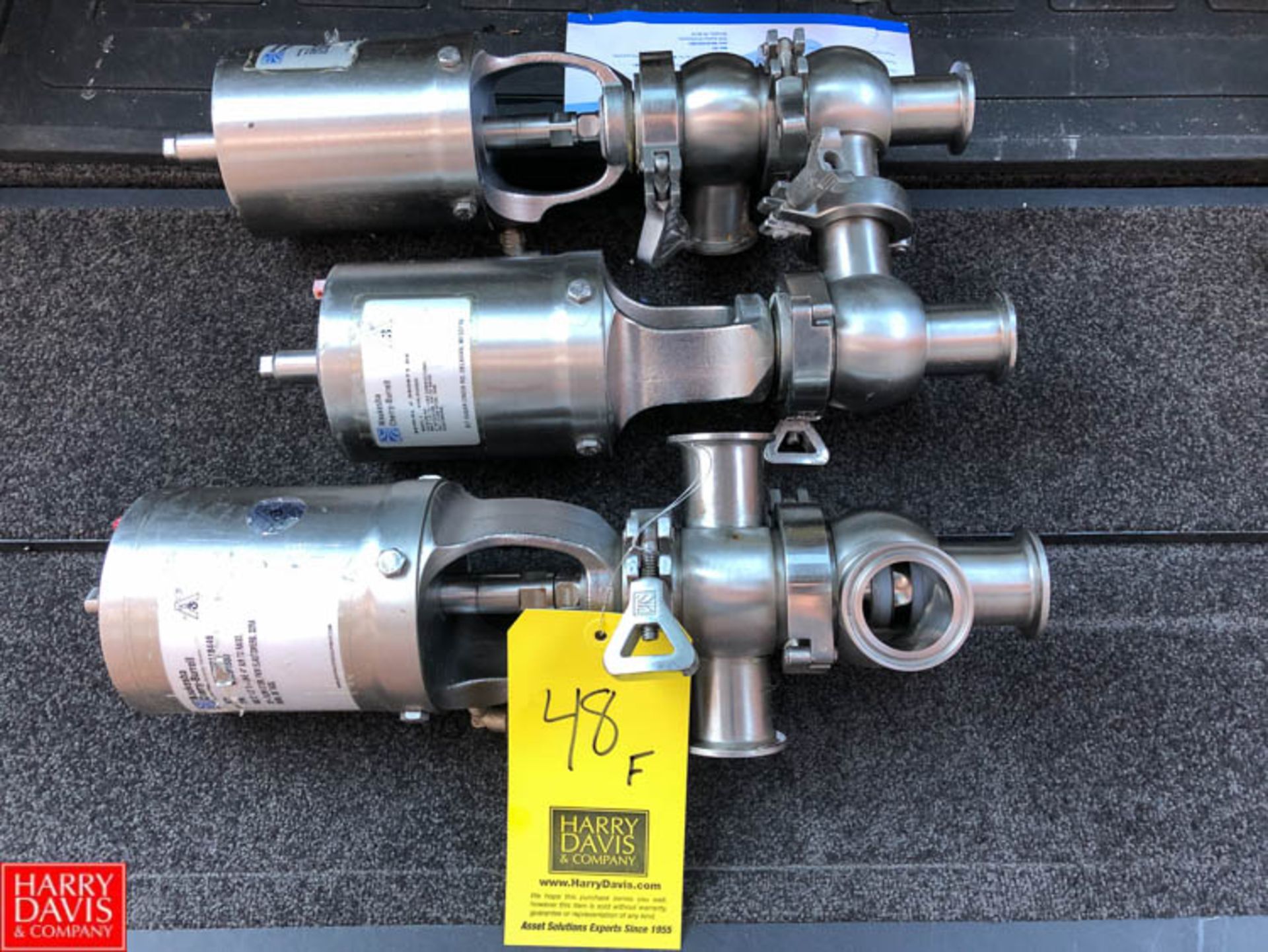 Alfa Laval / TriClover 1.5" S/S 3-Way Air Valve; Model: 761 (Located in Pittsburgh, Pa)