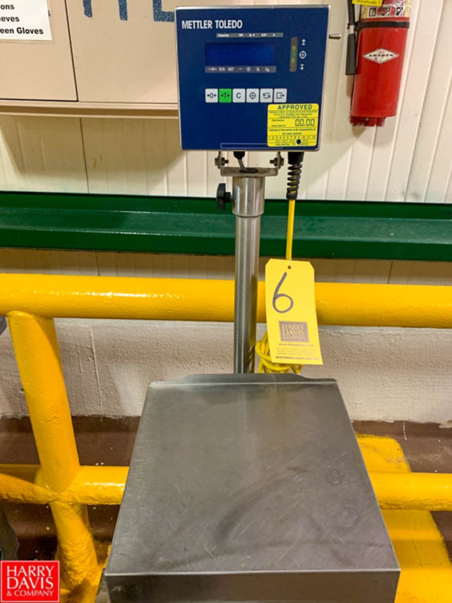 Mettler Toledo S/S Digital Scale, Model TWIII Rigging Fee: $25