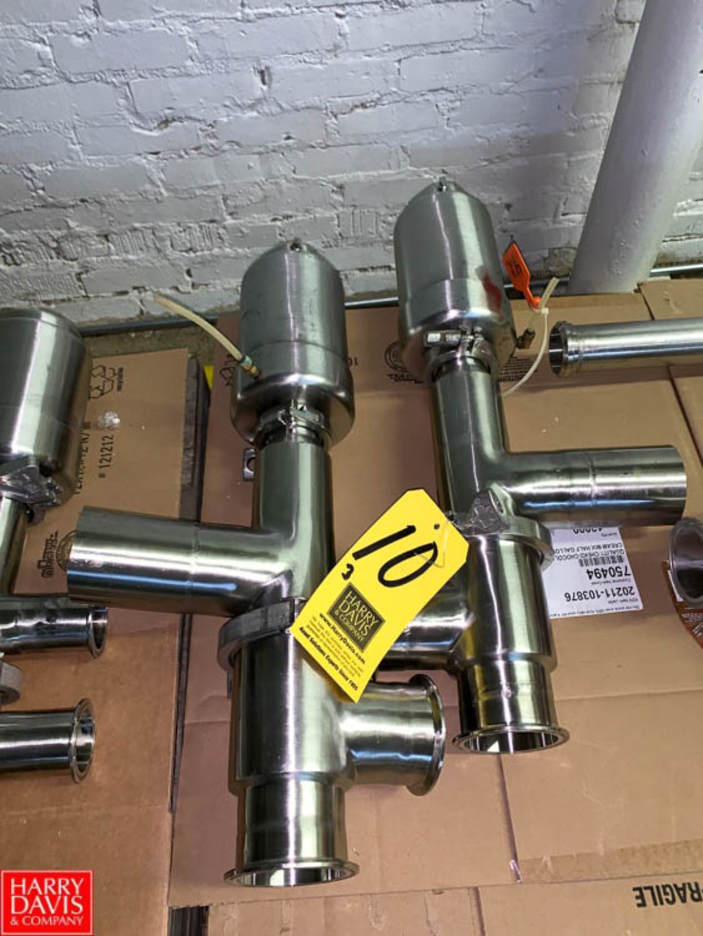 Tri Clover 3" S/S 3-Way Air Valves and Weld Type - Rigging: $25