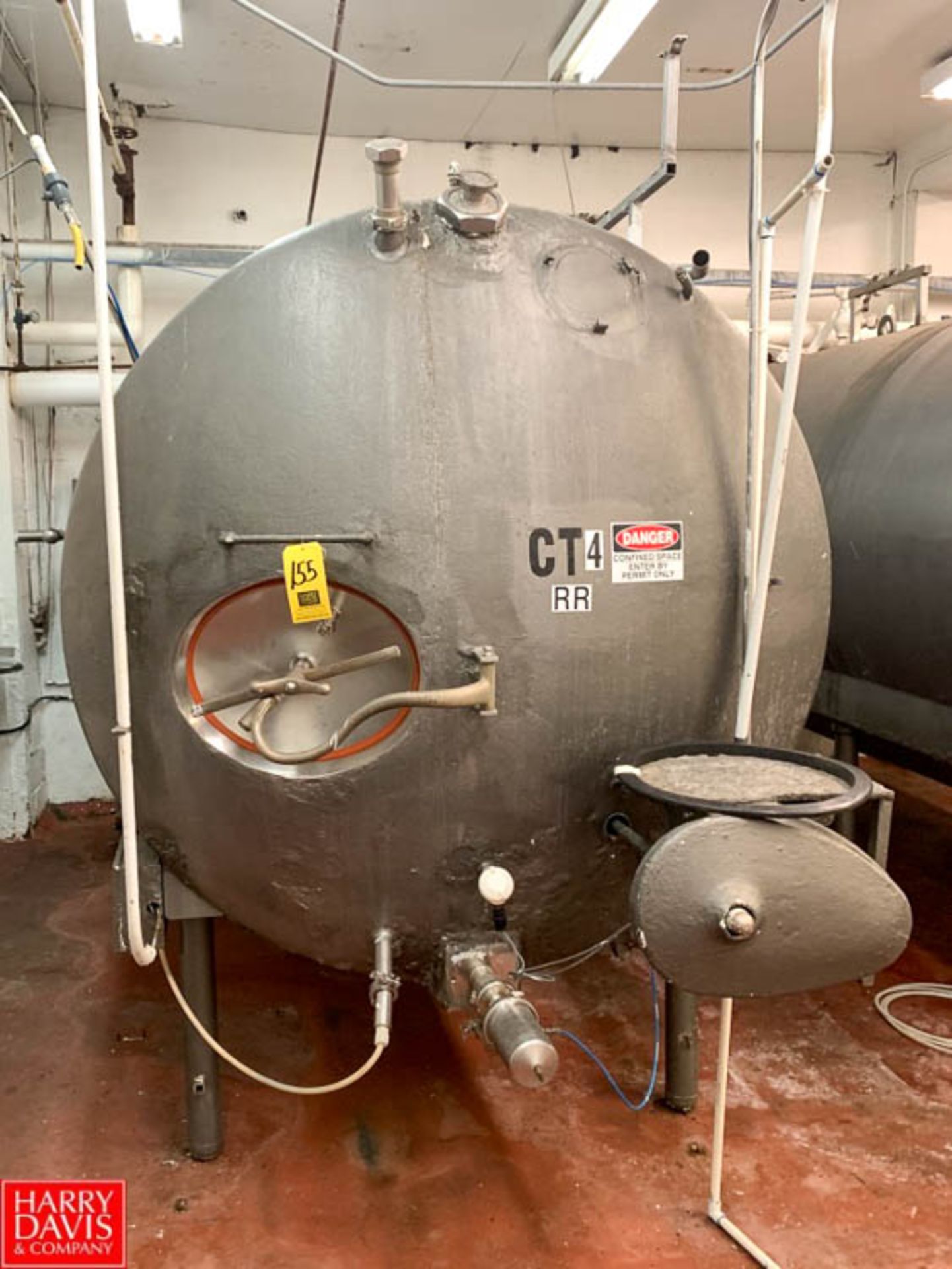 1,500 Gallon S/S Jacketed Tank with Horizontal Agitator - Rigging: $1000
