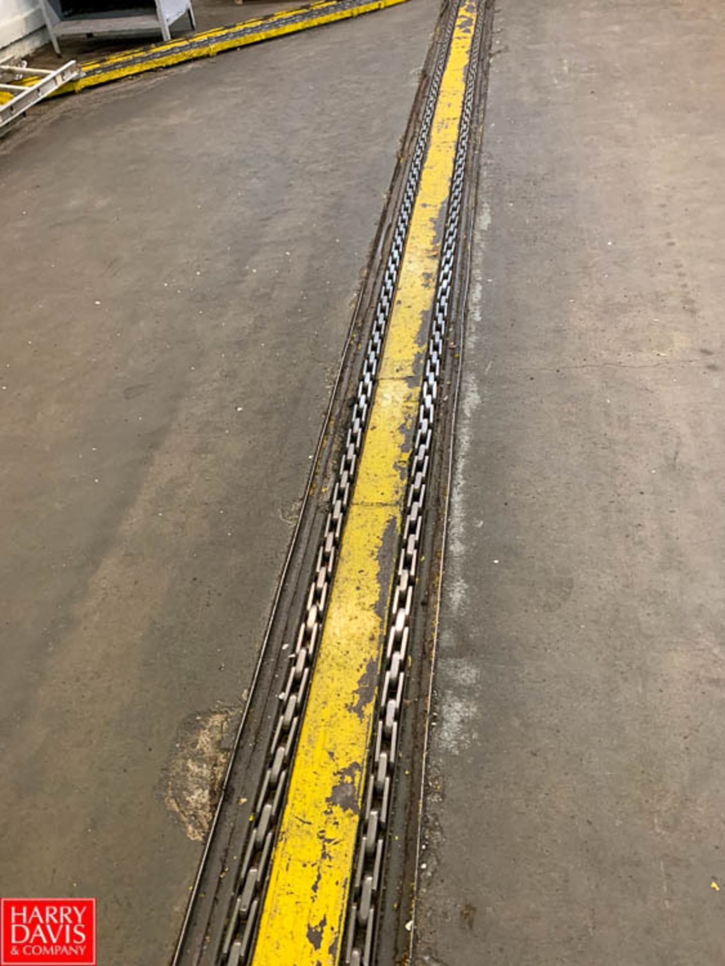 140' Case Conveyor, Chain-In Merry Go Round with (2) Drives - Rigging: $2000