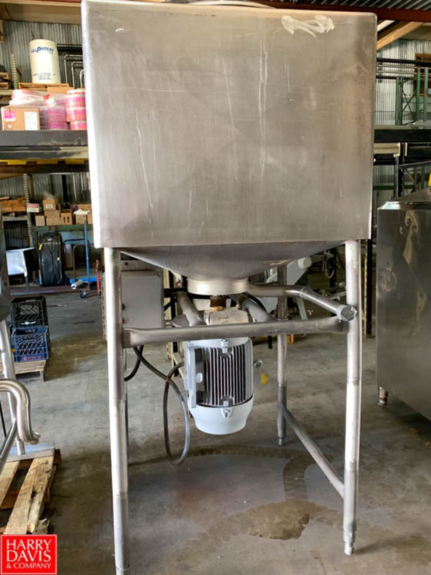 250 Gallon S/S Liquefier - Rigging: $150