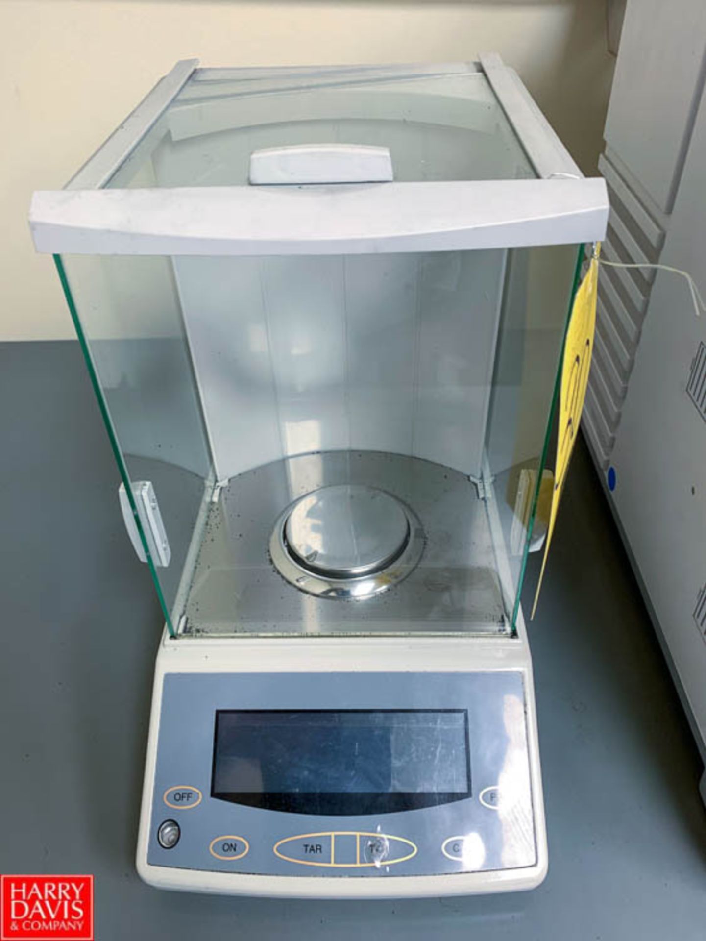 200 KG Analytical Balance Rigging Fee: 50