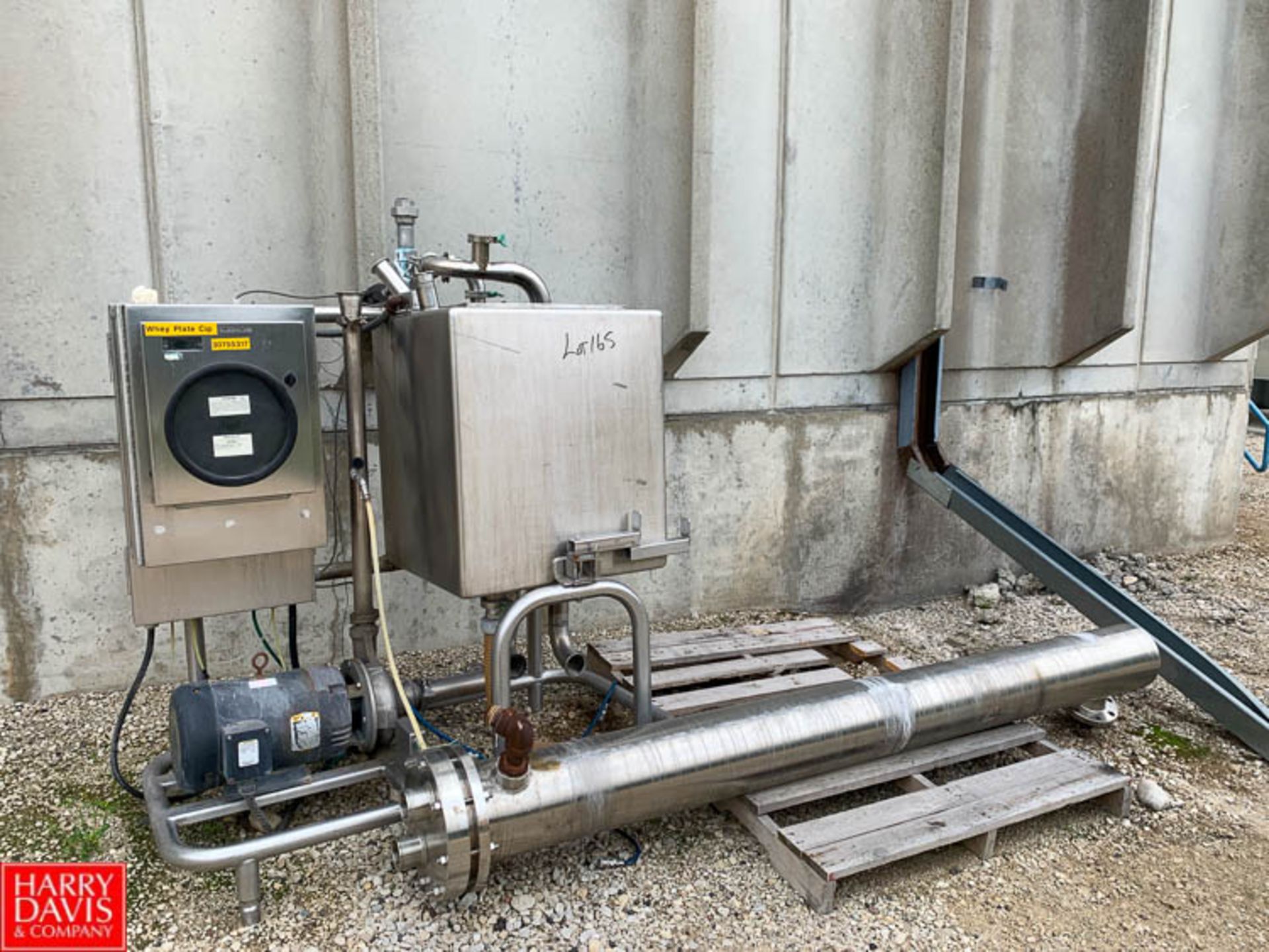 Single-Tank Skid-Mounted S/S CIP System with Ampco Pump and 8' S/S Shell and Tube Heat Exchanger