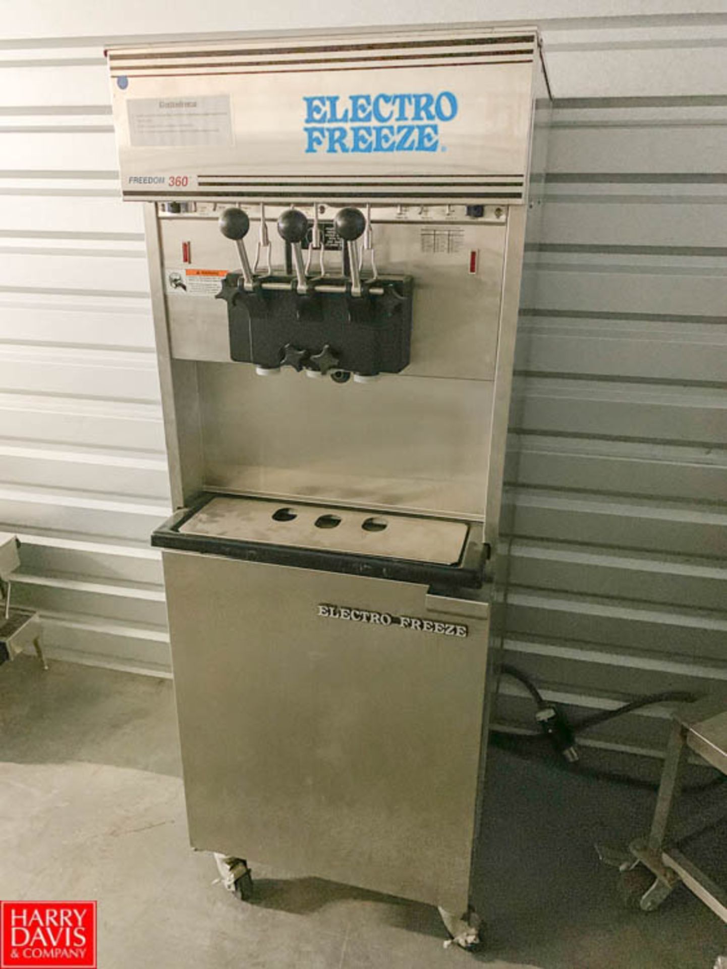 Electro Freeze Ice Cream Machine **Item Located in Denver, Colorado Rigging Fee: $100