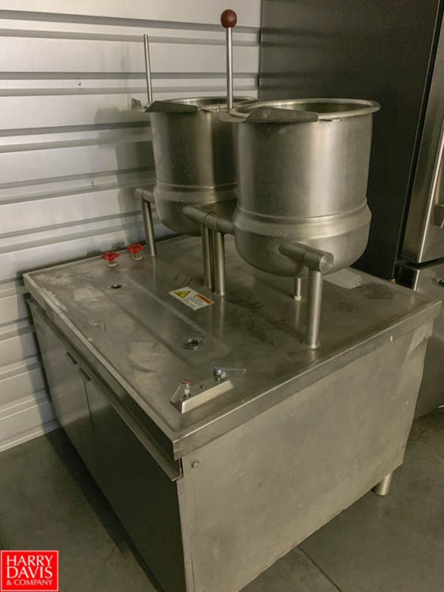 Market Forge Tilt Kettles **Item Located in Denver, Colorado Rigging Fee: $100