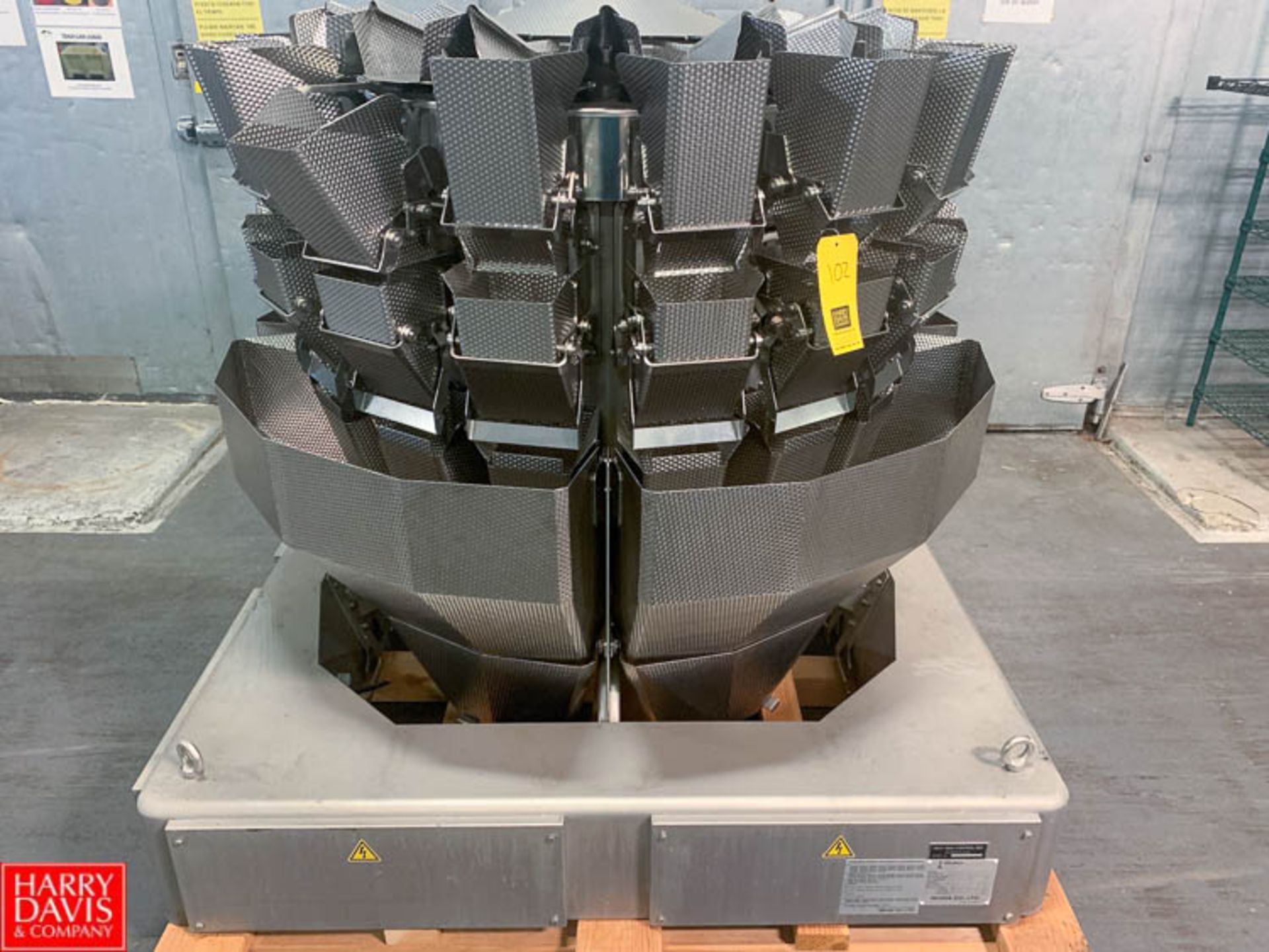 Heat &Control Ishida 16 Head Scale Filler Model CCW Rigging Fee: $400 - Image 2 of 4