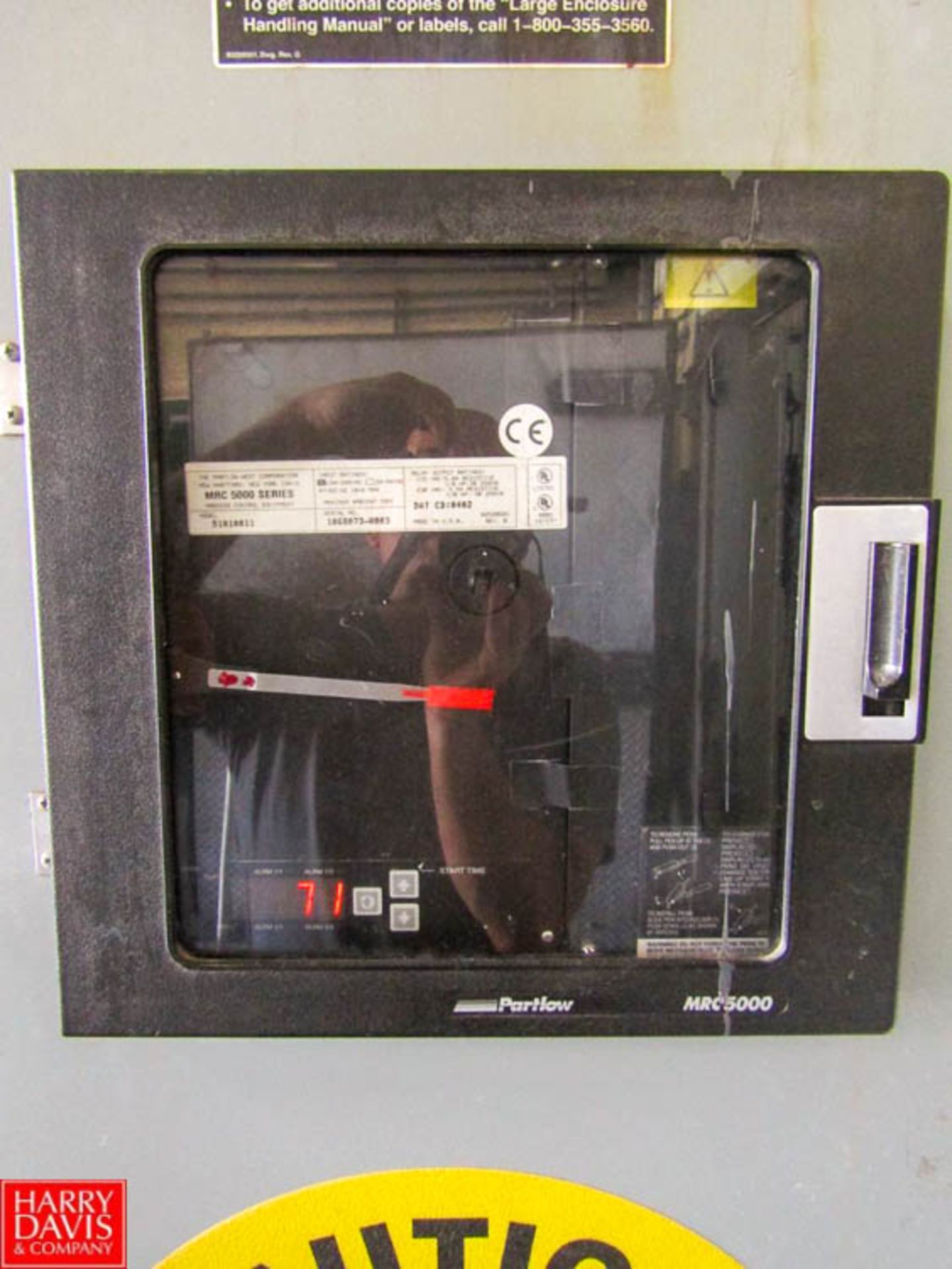 Steel 2-Door Electrical Cabinet with Allen Bradley PanelView 1000 Partlow MRC5000 Chart Recorder - Image 3 of 4