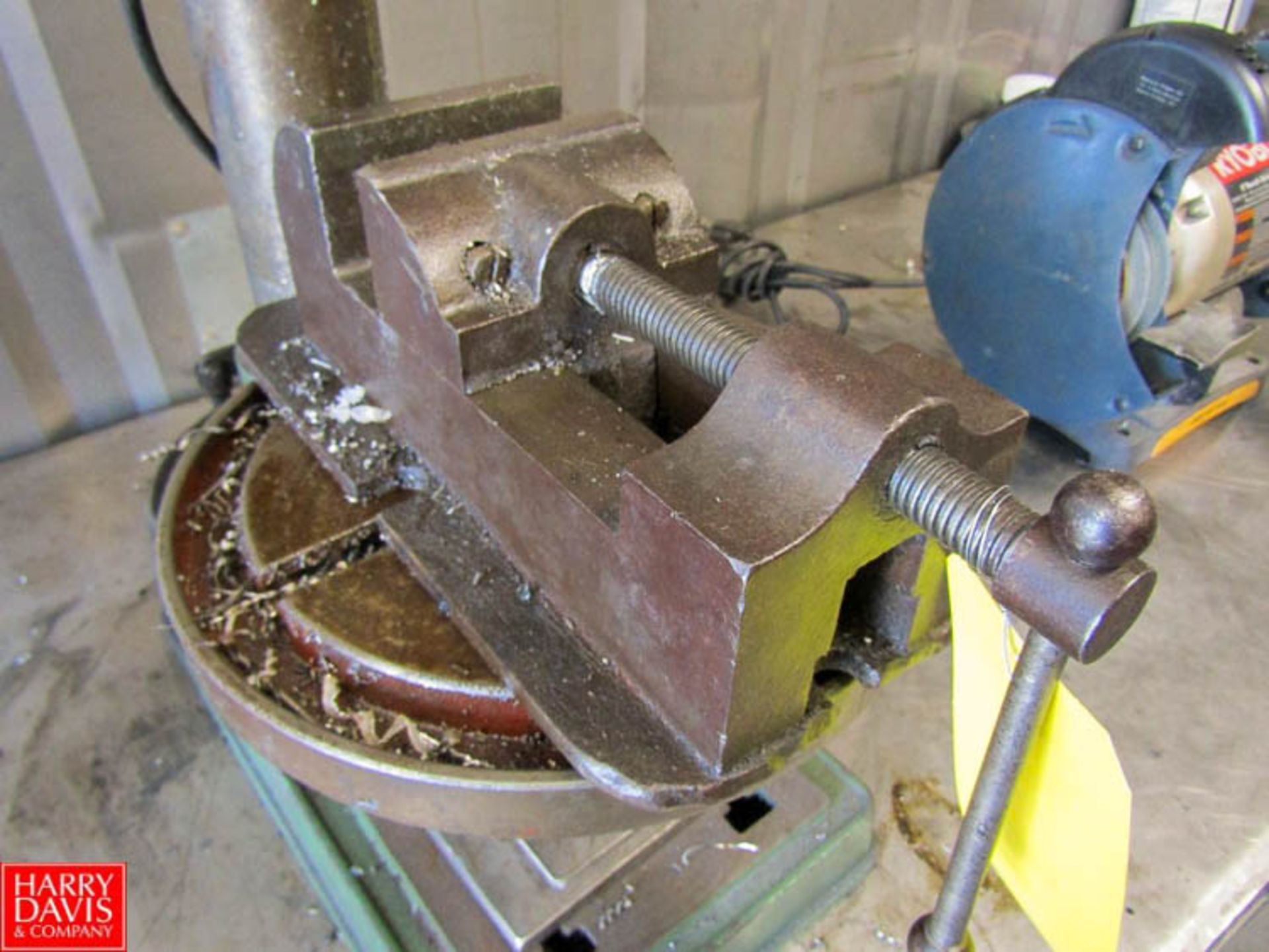 Central Machinery 12" Benchtop Drill Press Model T-726 Rigging Fee: $ 50 - Image 3 of 3