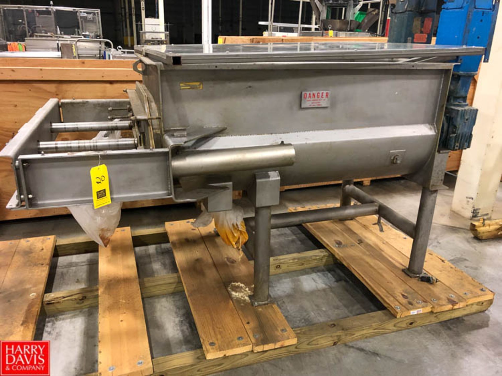 Oscar Krenz S/S Jacketed Ribbon Blender, 5' x 3.5' Rigging Fee: $75