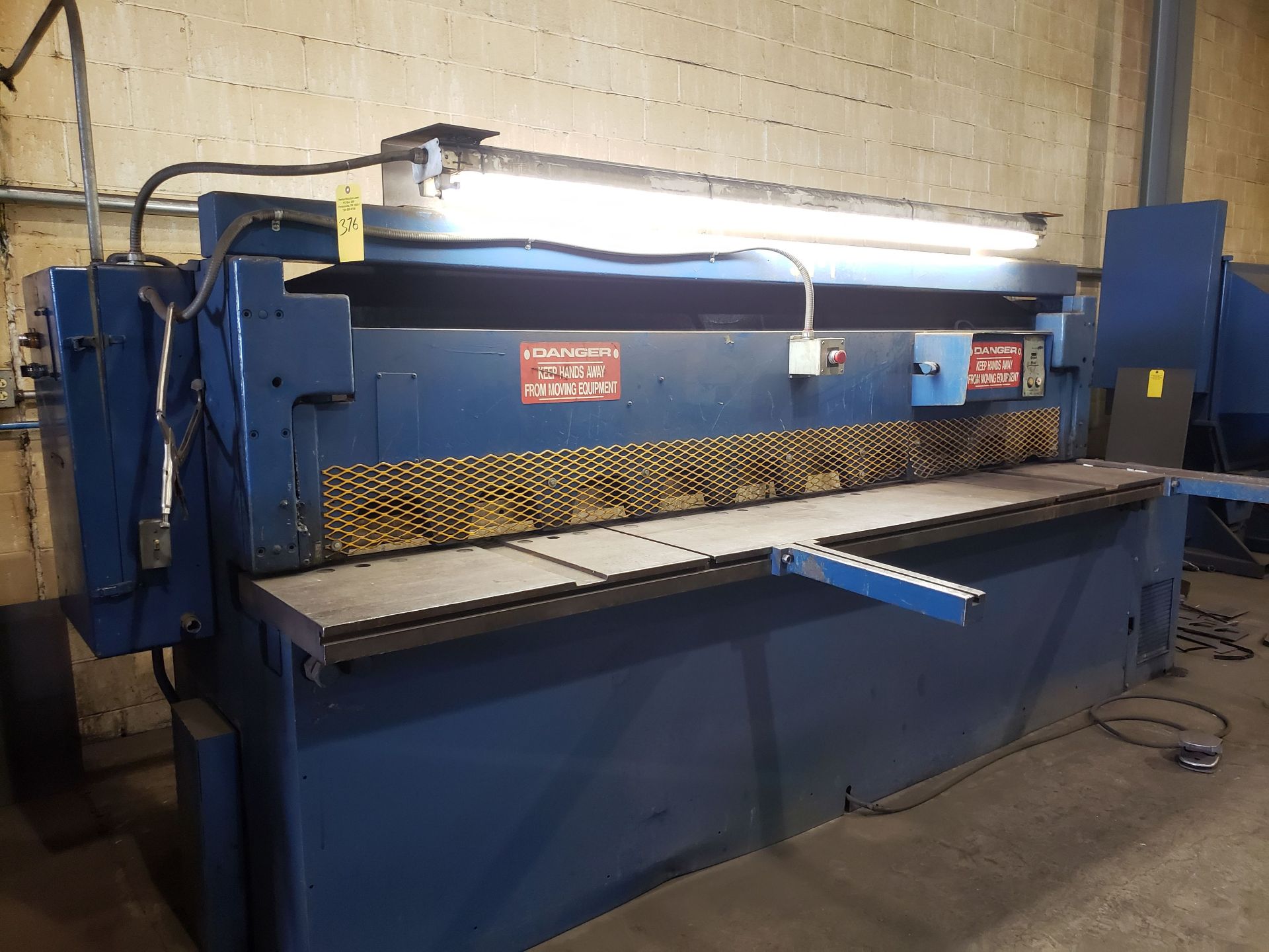 SCOTTISG MACHINE TOOL CO. 10' SHEAR