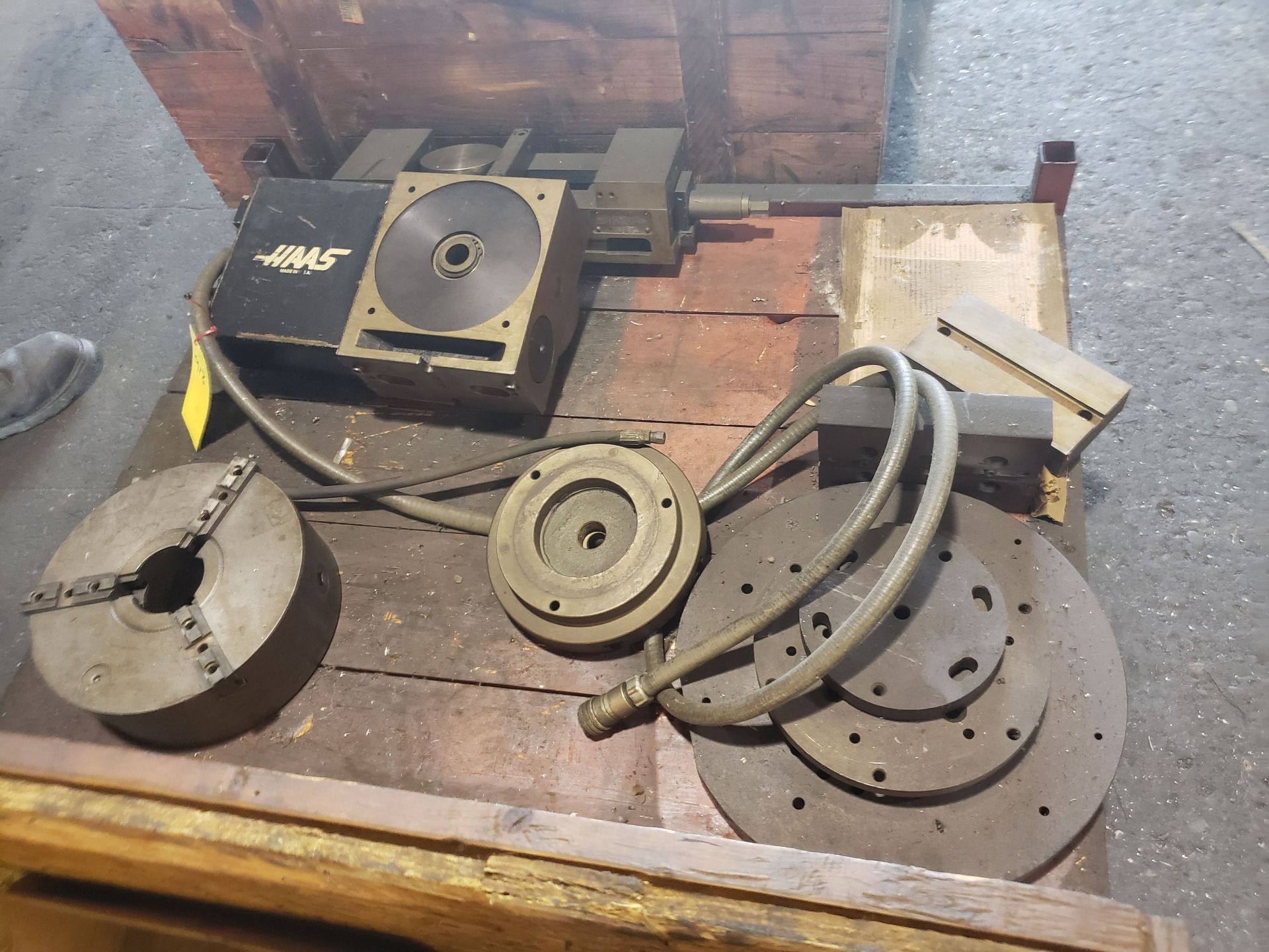 HAAS ROTARY INDEXER PARTS & CHUCK