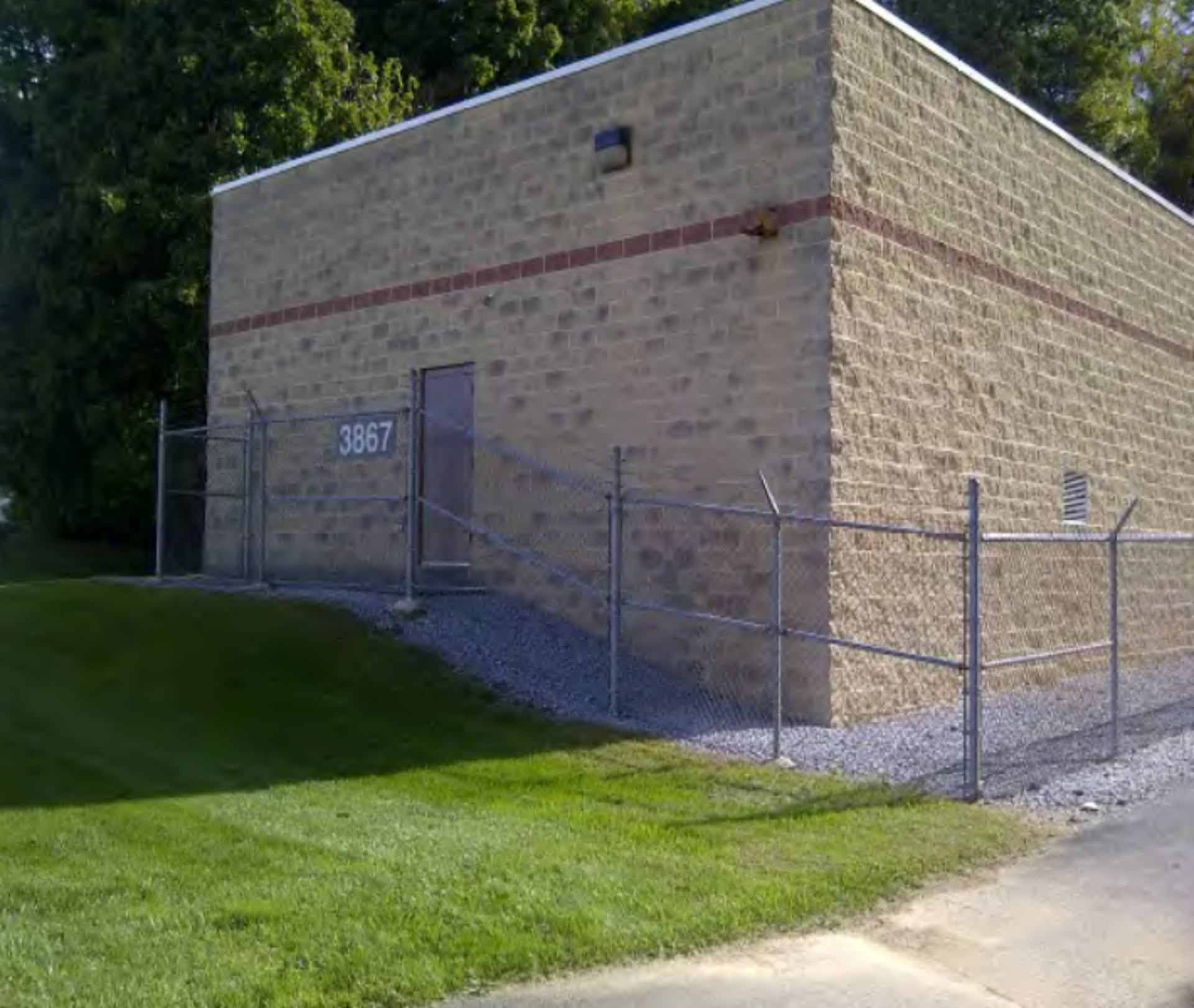 Electrical substation serving the TecPort business park - Image 14 of 15