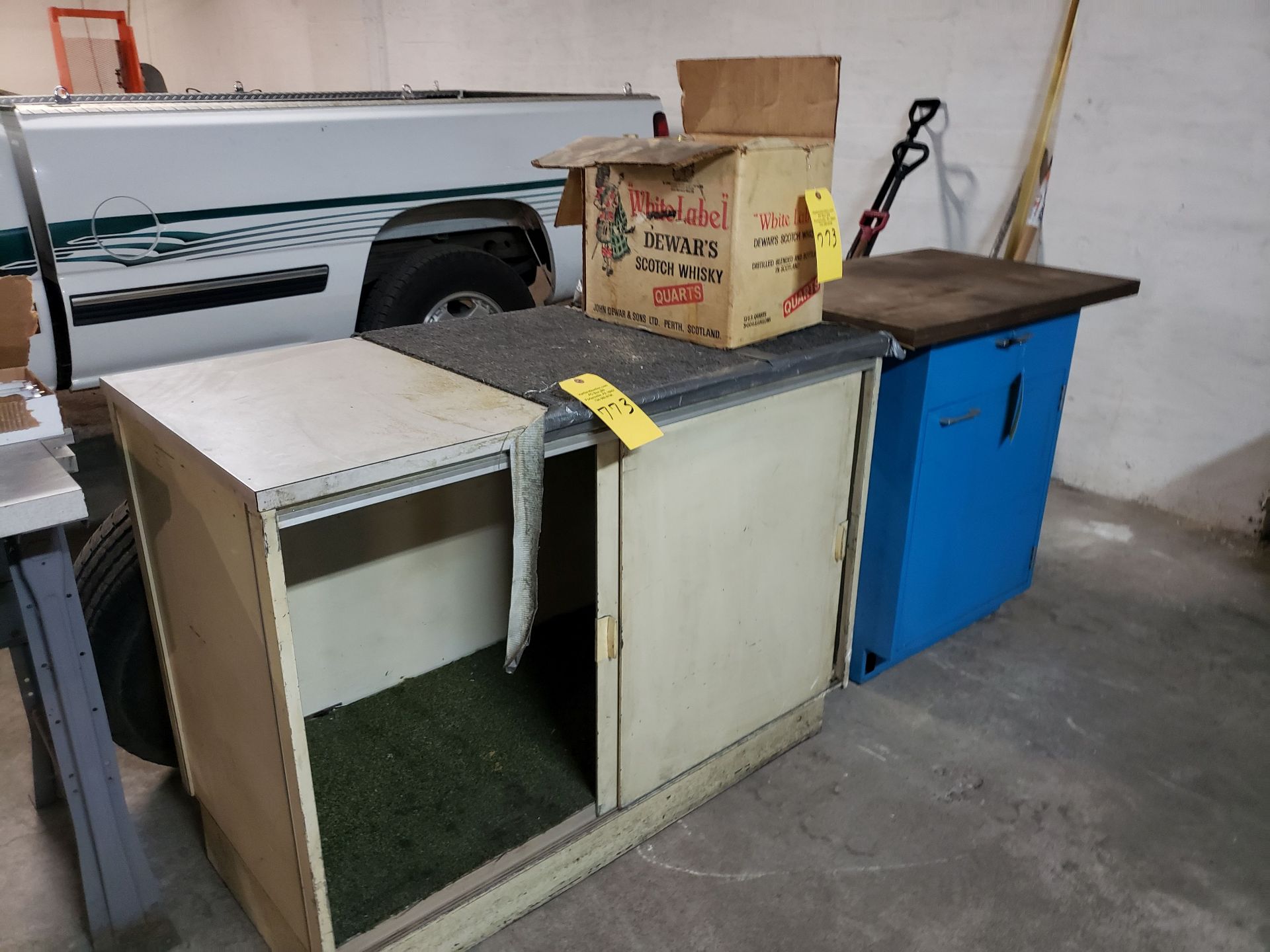 MISC CABINETS & WORKBENCHES - Image 3 of 3