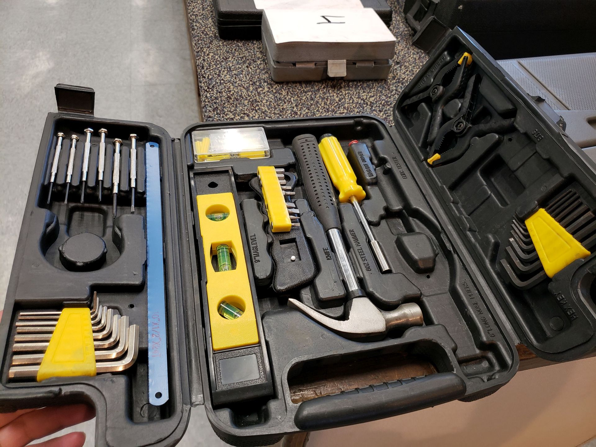 TOOL SET