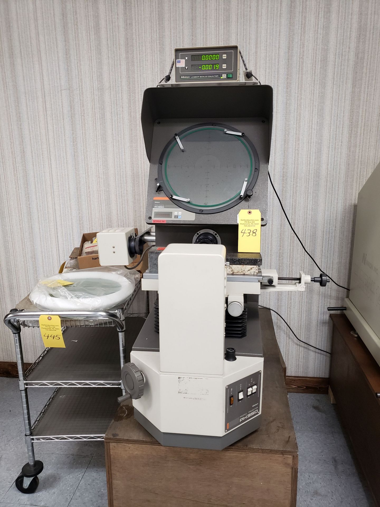 MITUTOYO PH350 COMPARATOR W MITUTOYO 2 AXIS DRO, SN 350167, CODE NO 172-952A