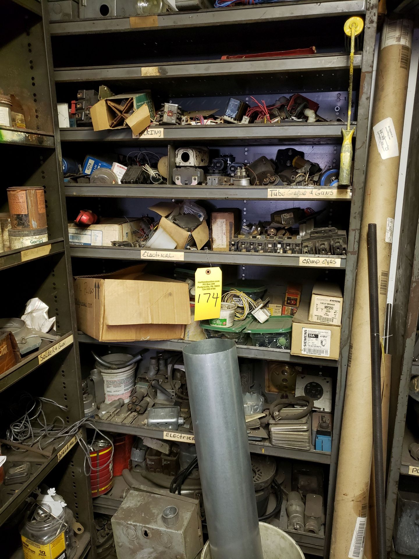 BALANCE OF CONTENTS OF MAINTENANCE ROOM 9 SHELVES & CONTENTS - FASTENERS, ELECTRICAL, FITTINGS, - Image 6 of 10