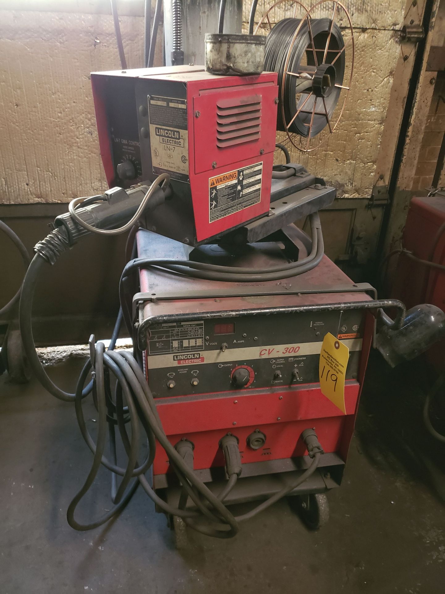 LINCOLN CV-300 WELDER SN- U1961207045, CODE 10180, ON ROLLER CART WITH LN-7 WIRE FEED