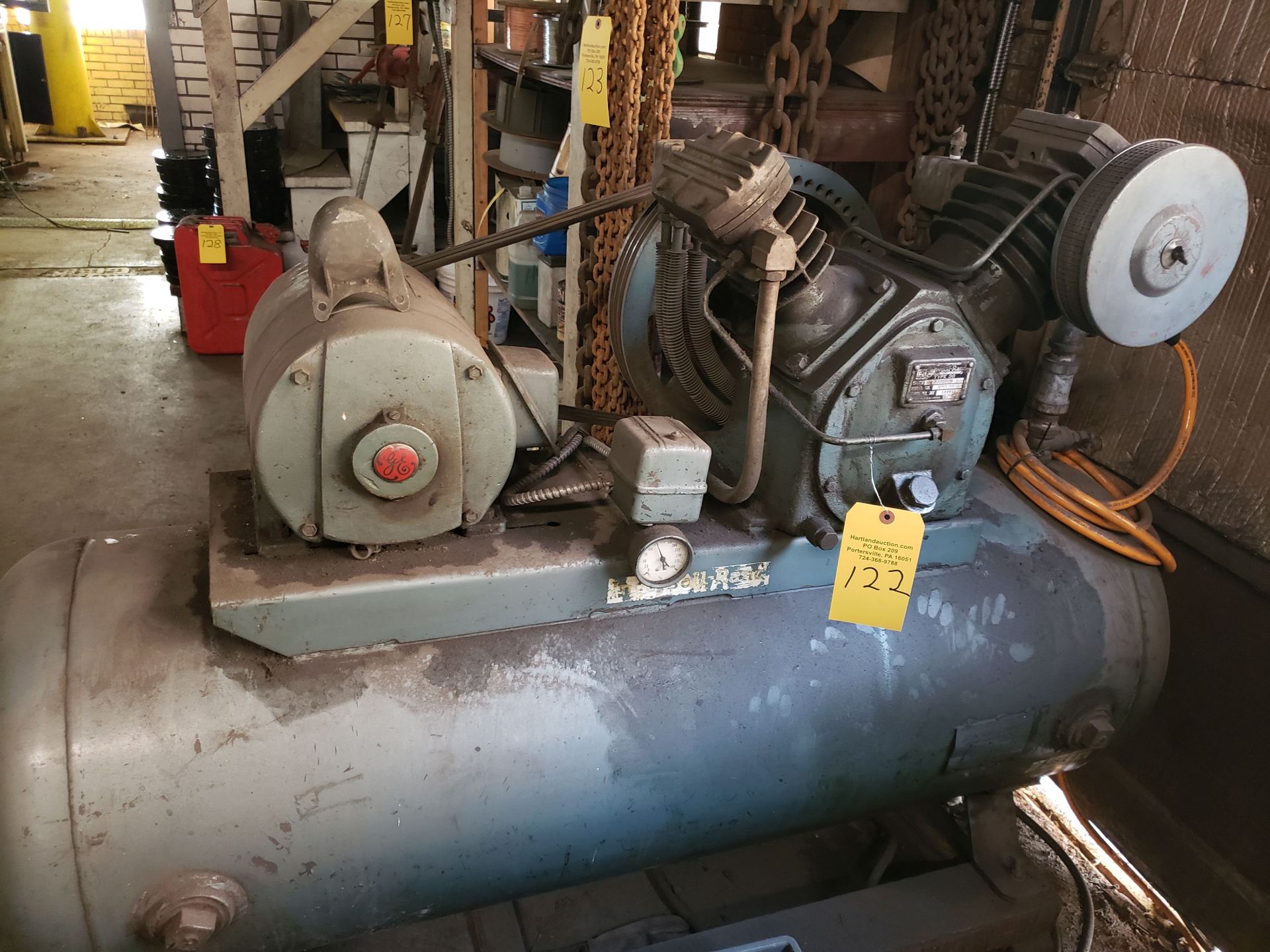 INGERSOLL RAND 30T AIR COMPRESSOR MODEL T53 D5, SN 30T 206031, 5 HP