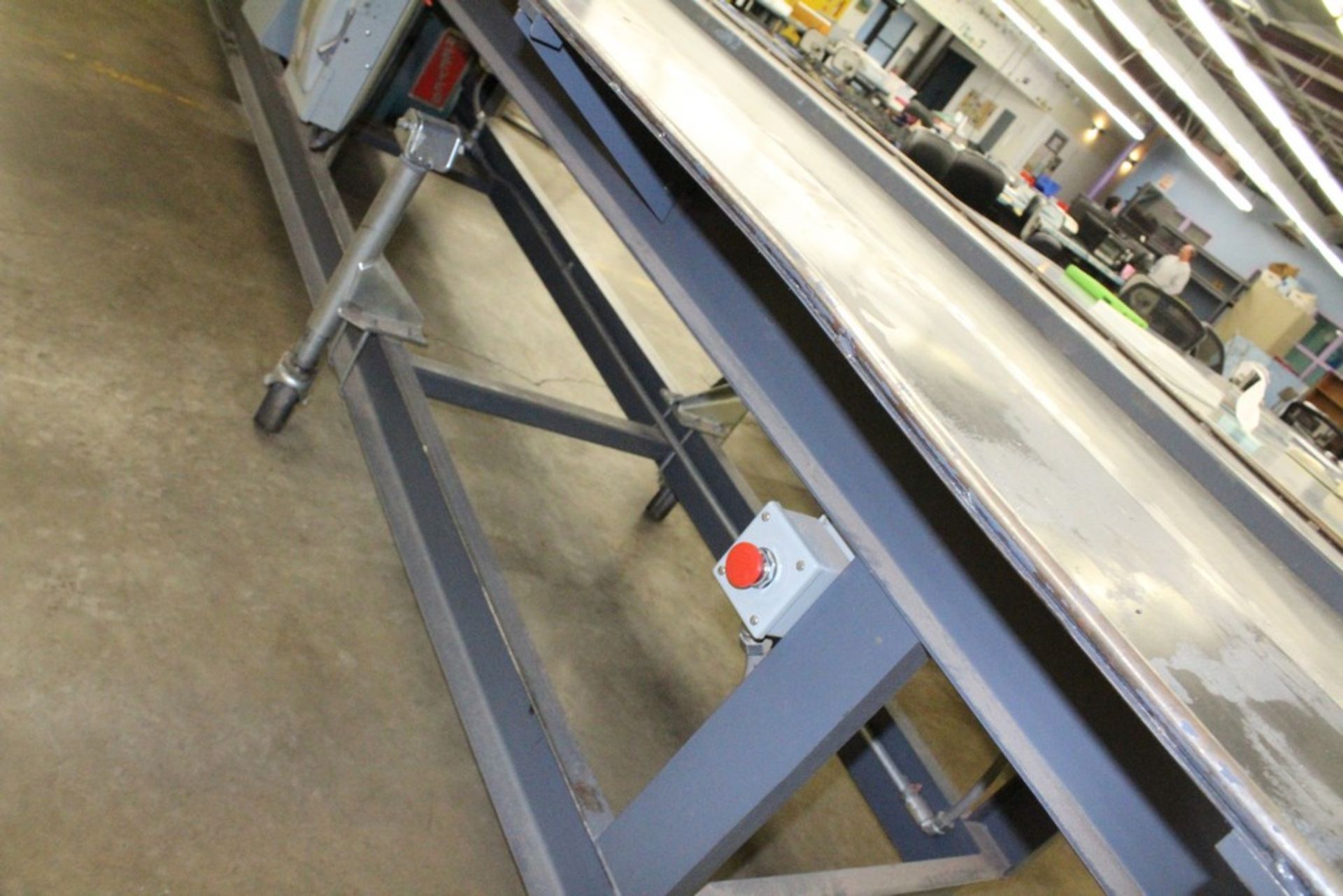 POWERED BELT CONVEYOR, APPROX 23'6" L X 24" W, WITH ALL RELATED MOTORS, STARTERS, SWITCHES, ETC. - Image 2 of 5