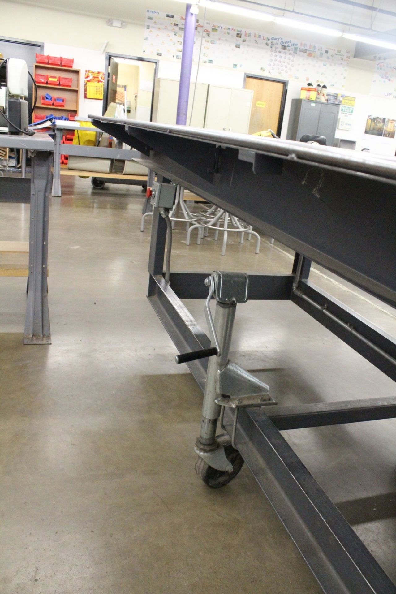 POWERED BELT CONVEYOR, APPROX 23'6" L X 24" W, WITH ALL RELATED MOTORS, STARTERS, SWITCHES, ETC. - Image 5 of 5