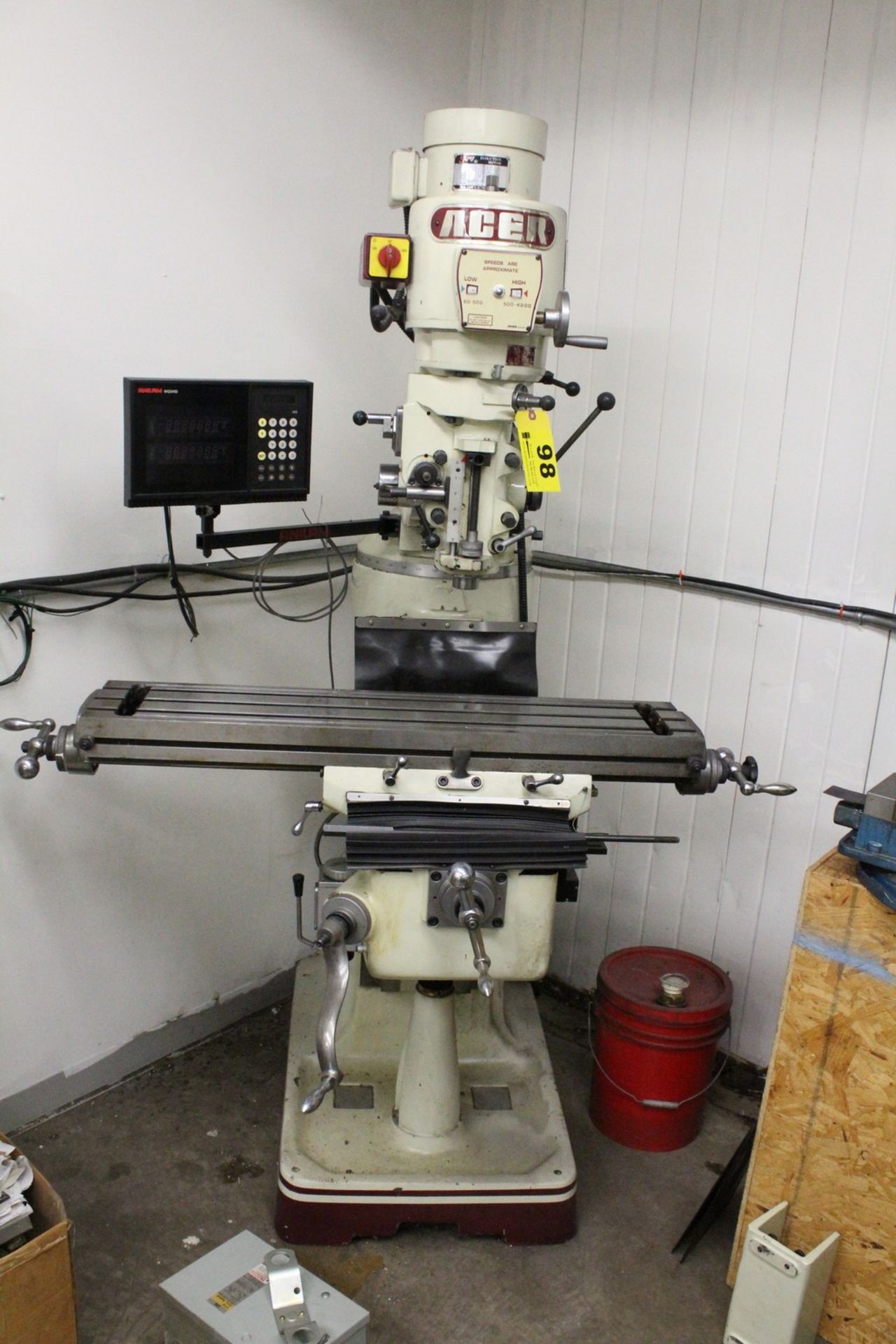 ACER MODEL 3VS 3 HP VARIABLE SPEED RAM TYPE VERTICAL MILLING MACHINE S/N 96040756: (1996) WITH