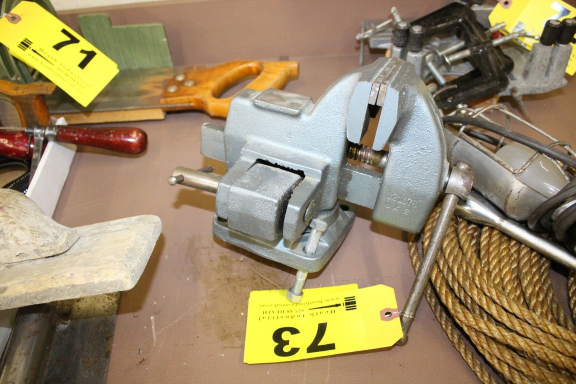 WILTON 4" VISE WITH SWIVEL BASE