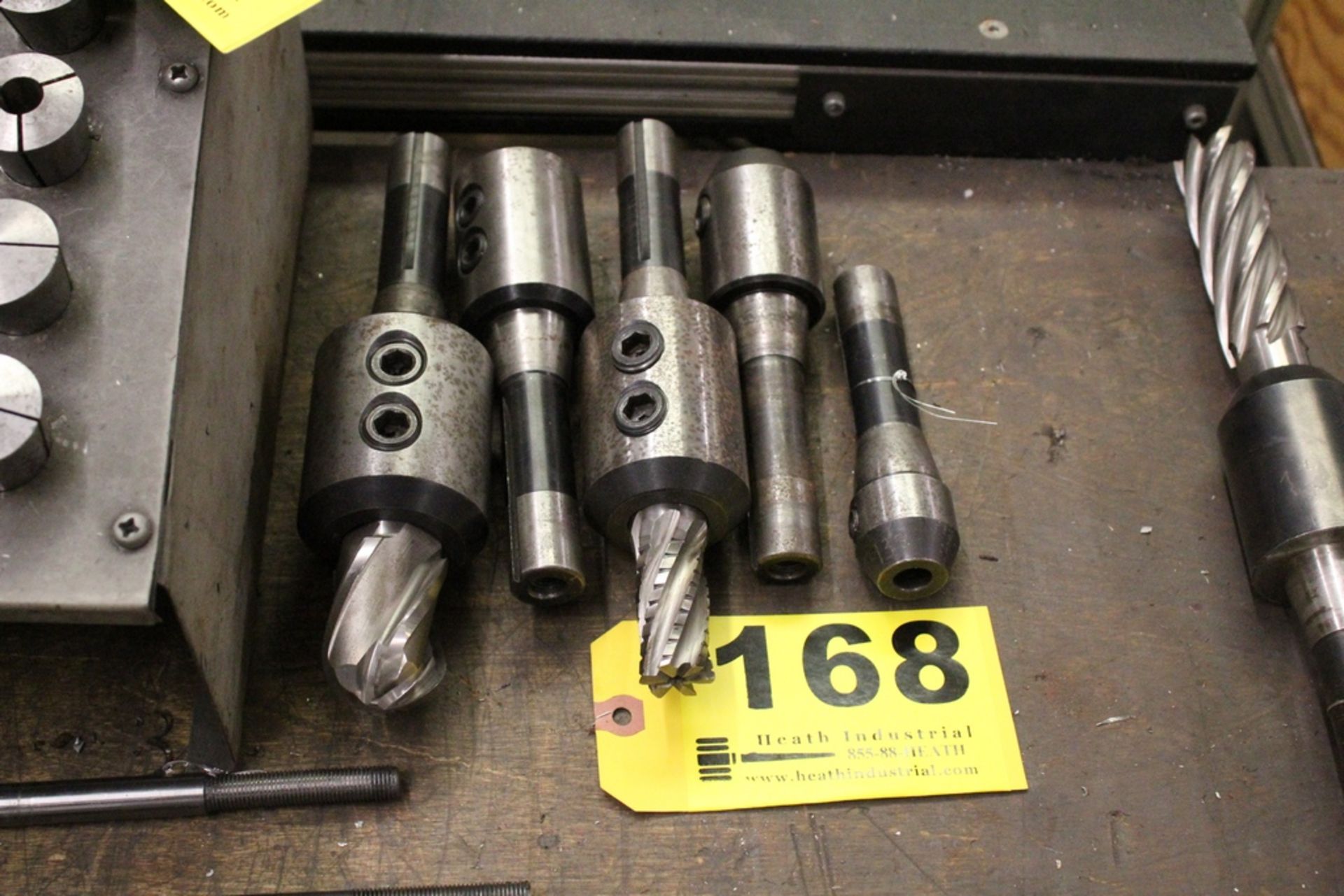 (5) R8 TOOL HOLDERS