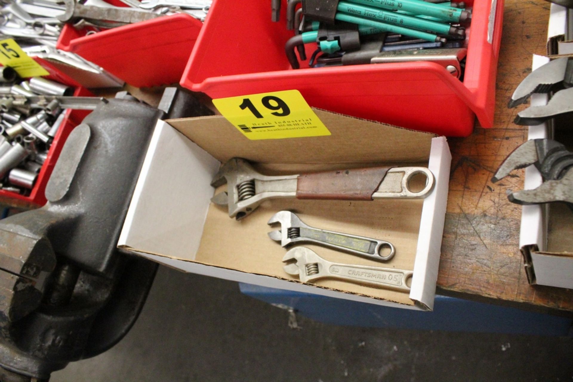 CRESCENT WRENCHES IN BOX