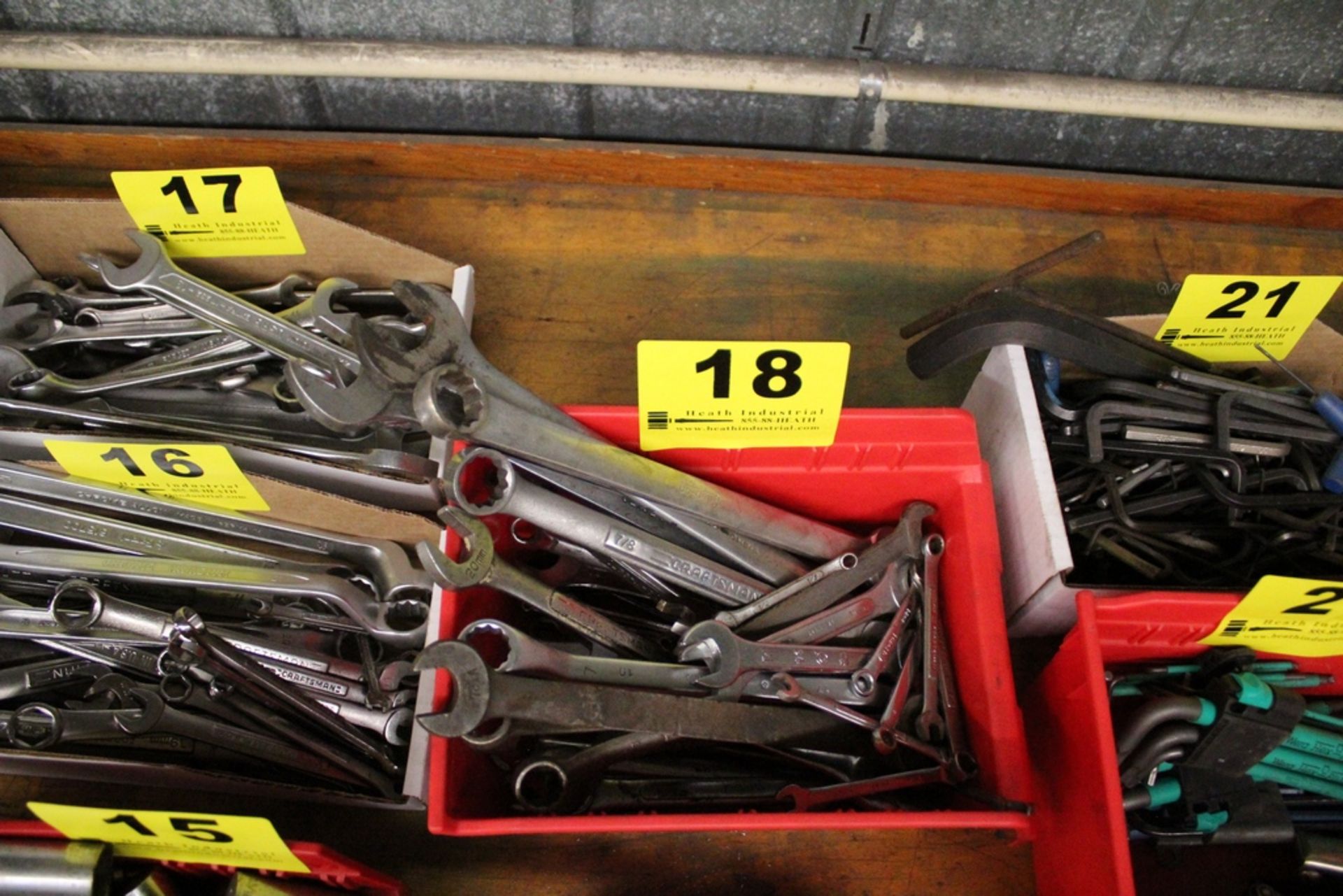 ASSORTED WRENCHES IN BOX