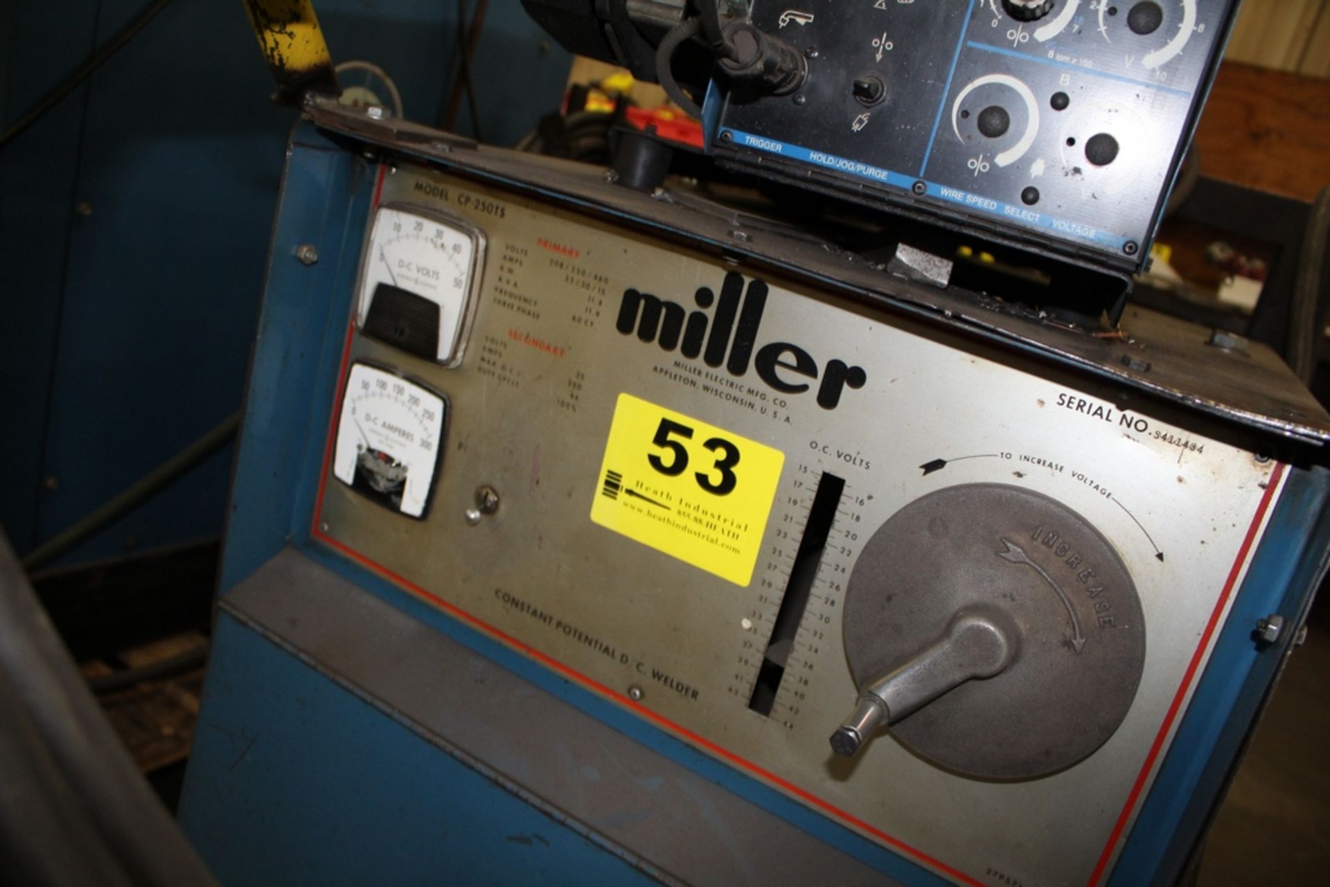 MILLER MODEL CP-250TS 250 AMP CONSTANT POTENTIAL DC WELDER - Image 2 of 3