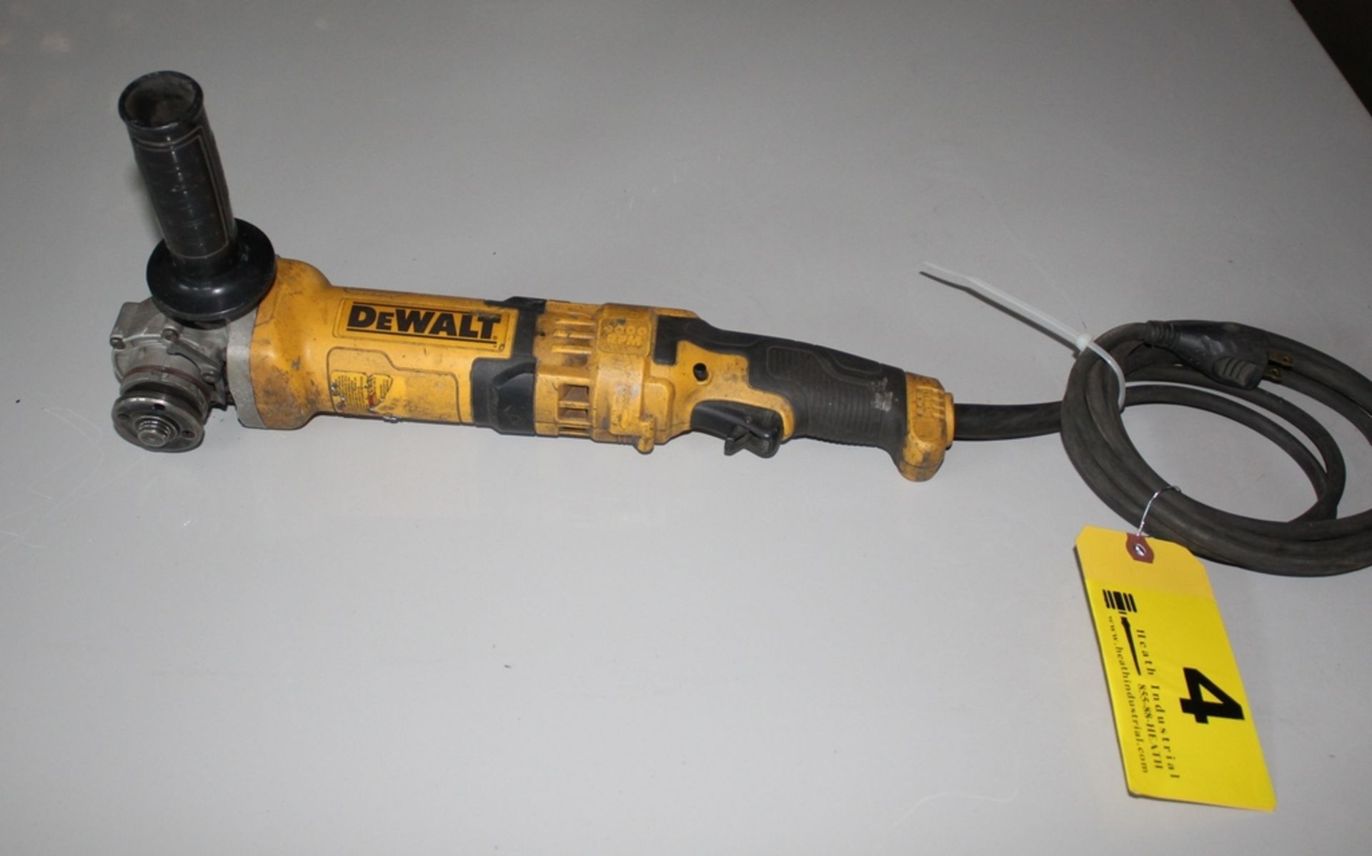 DEWALT E48116 RIGHT ANGLE GRINDER